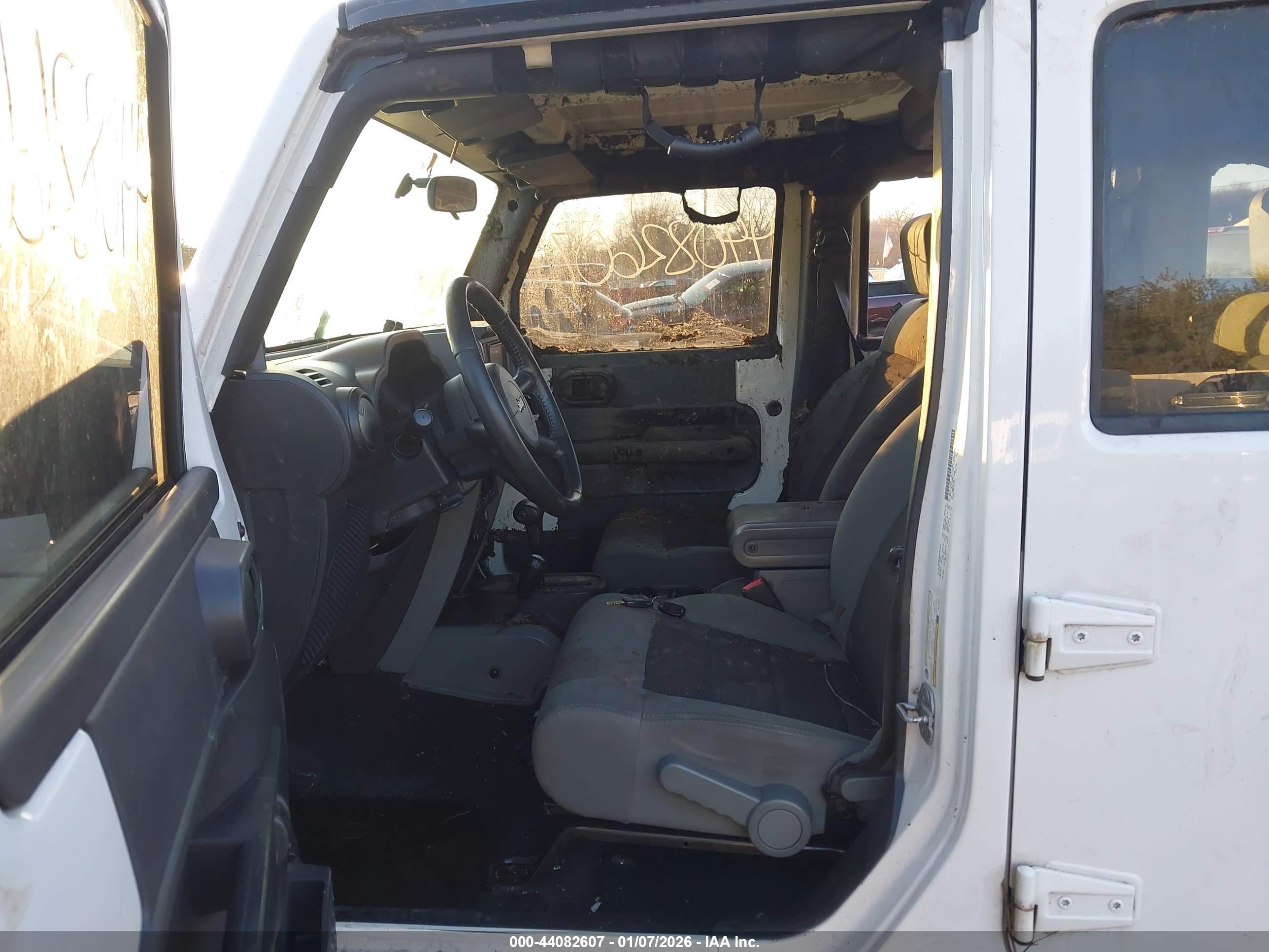 JEEP WRANGLER image 5
