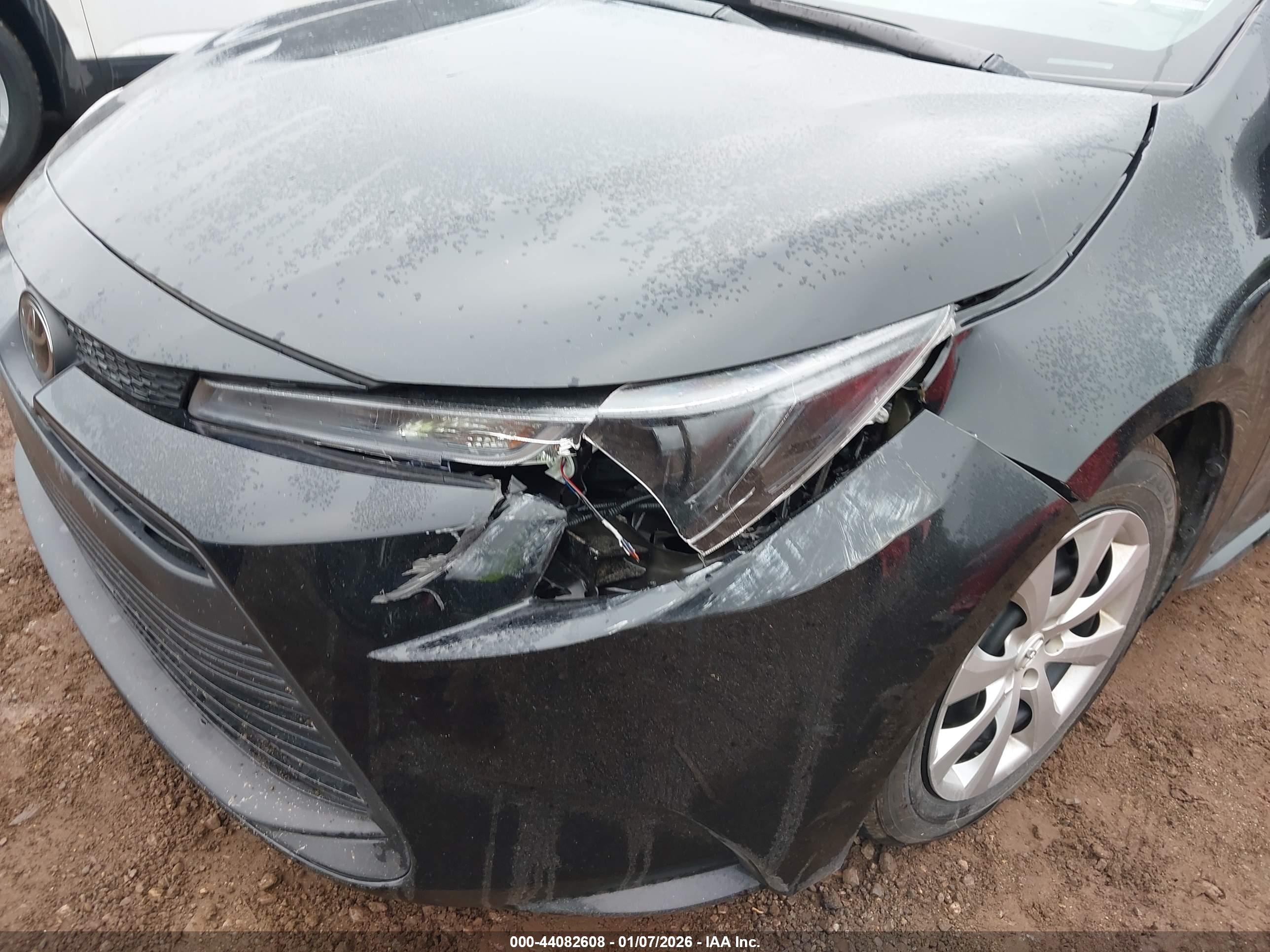 TOYOTA COROLLA image 6