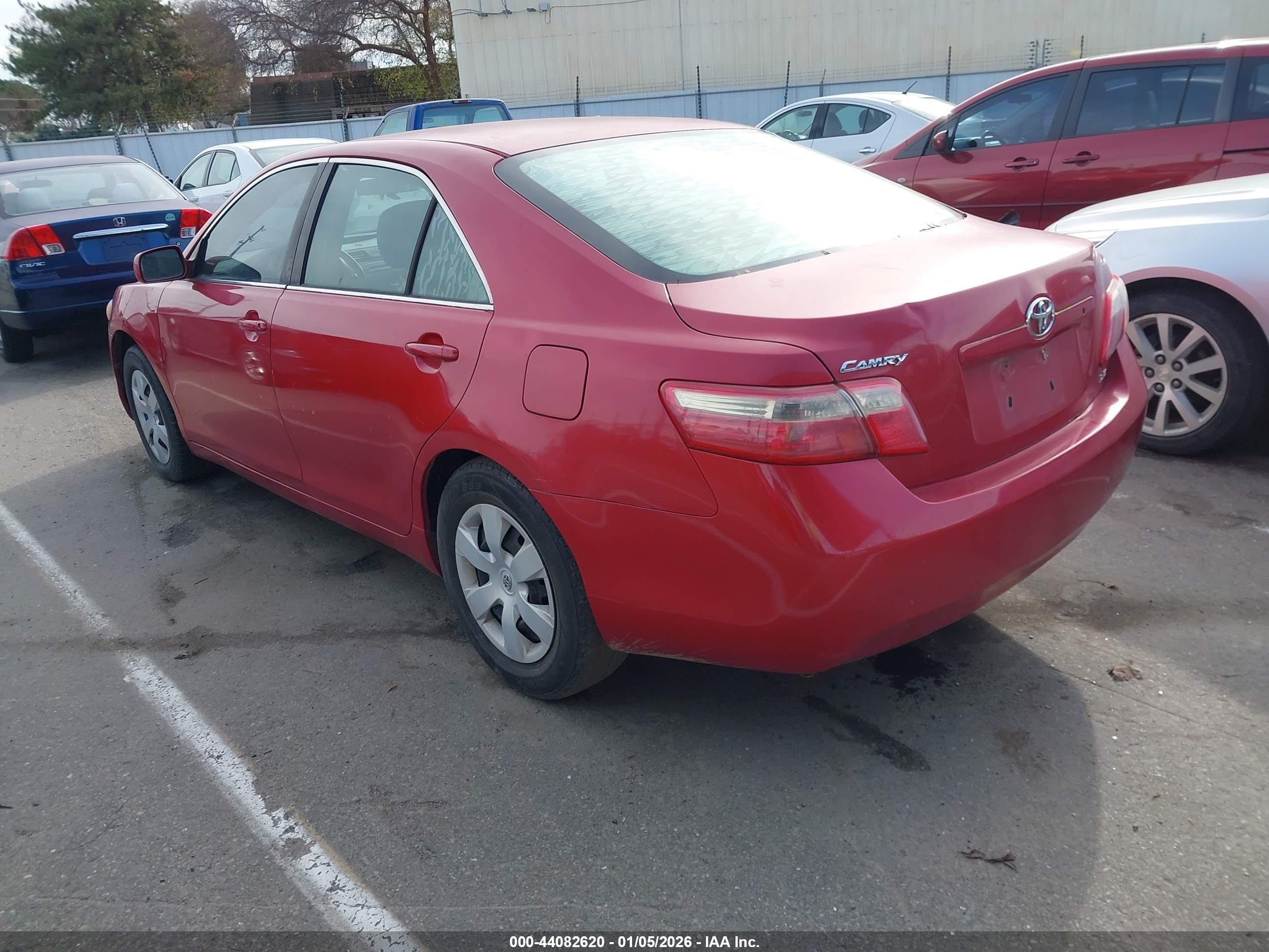TOYOTA CAMRY image 3