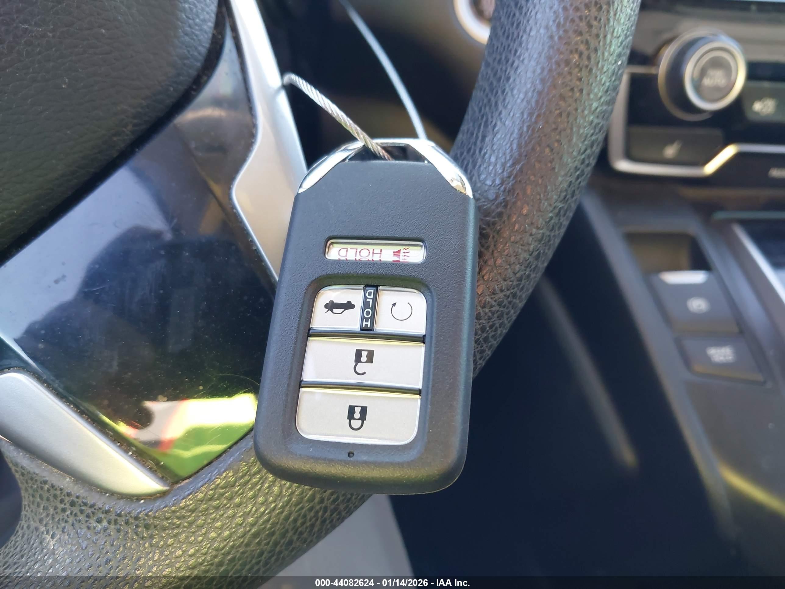 HONDA CR-V image 11