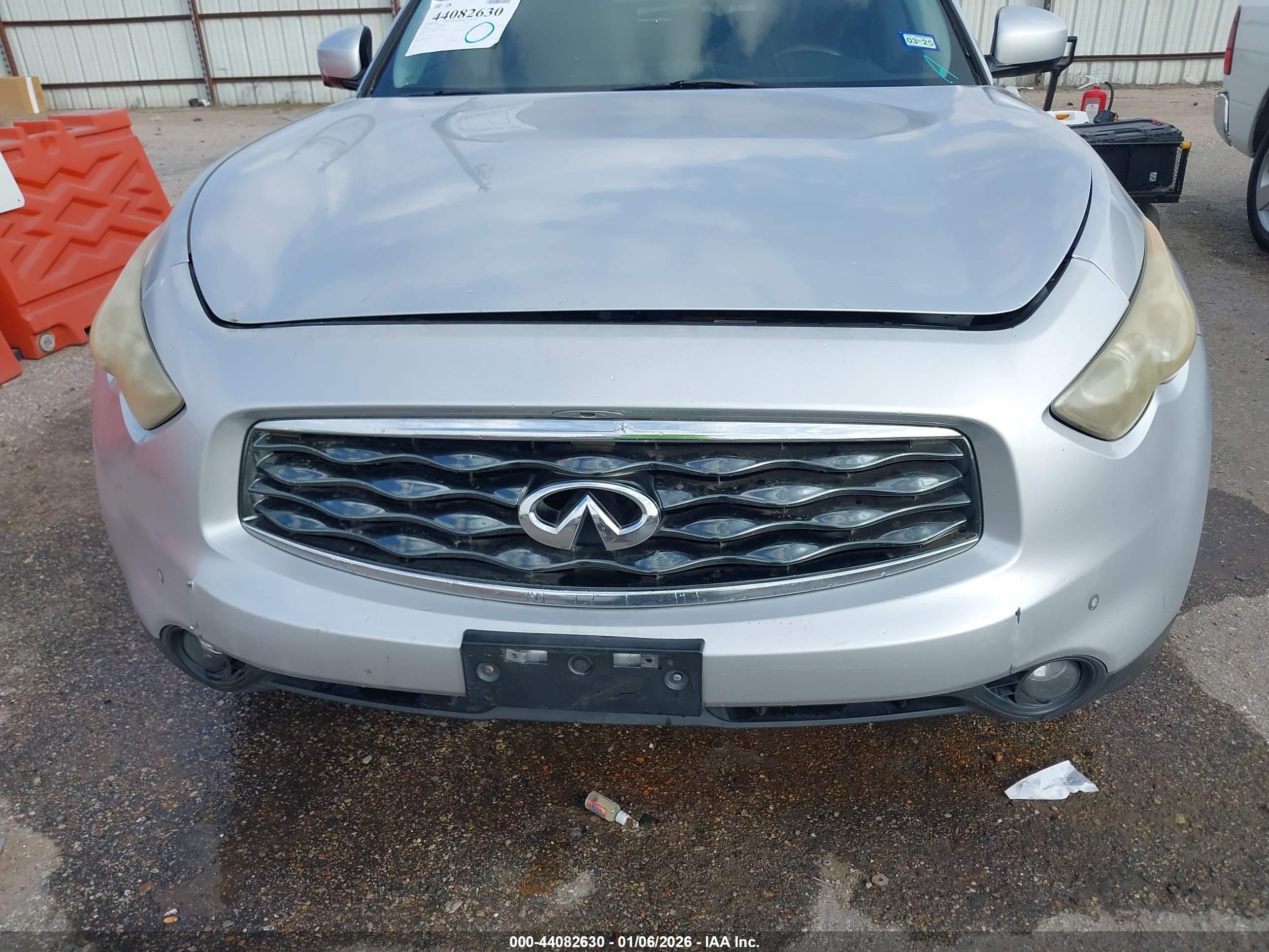 INFINITI FX35 image 6