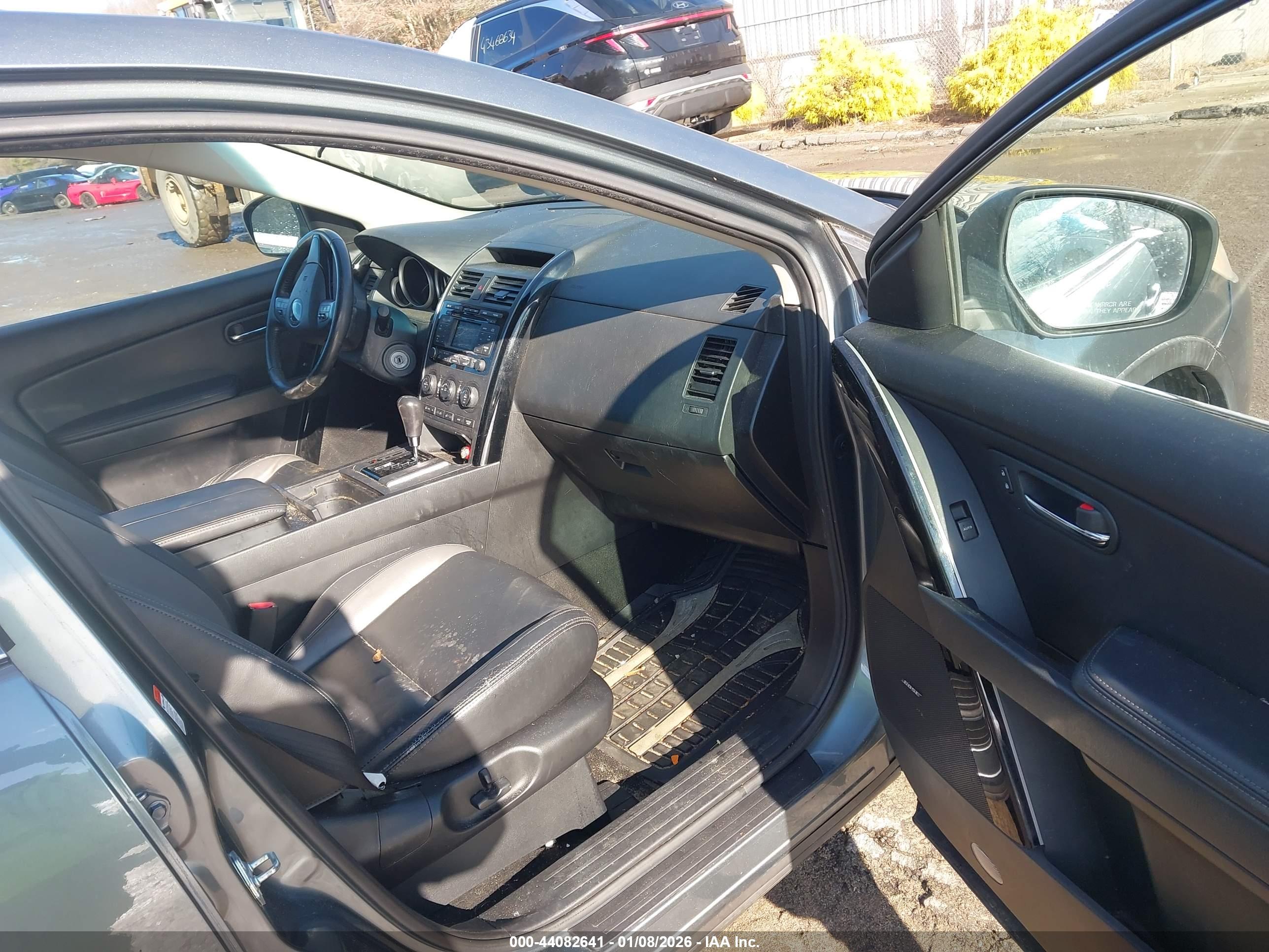 MAZDA CX-9 image 5