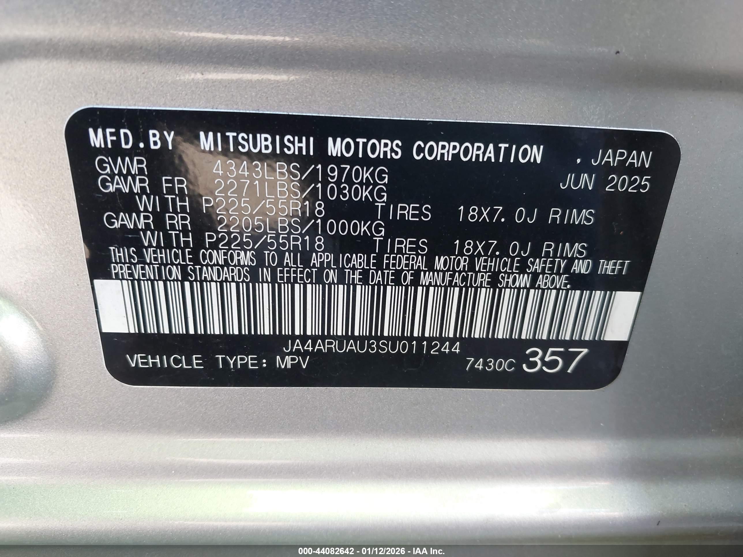 MITSUBISHI OUTLANDER image 9
