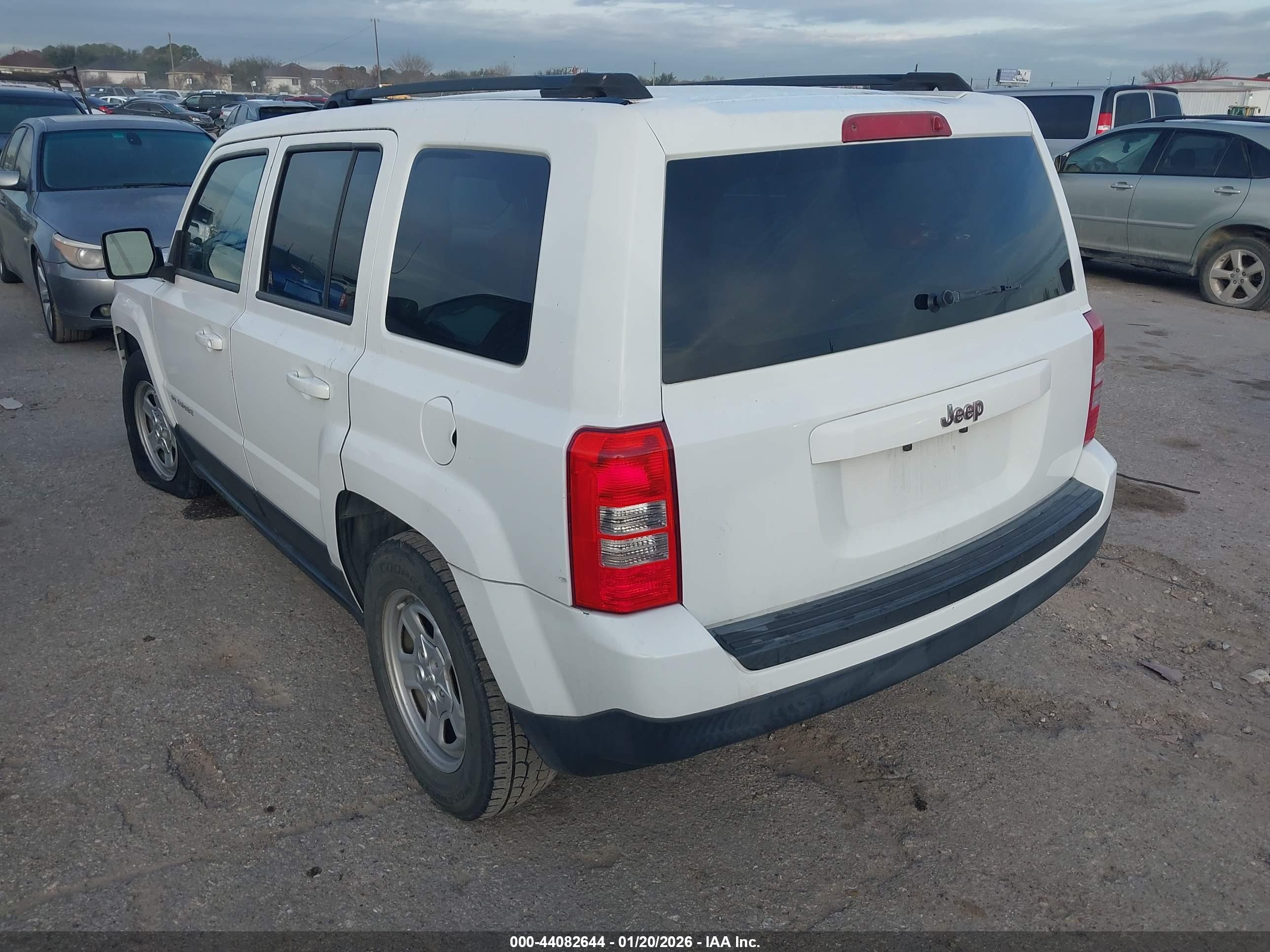 JEEP PATRIOT image 3