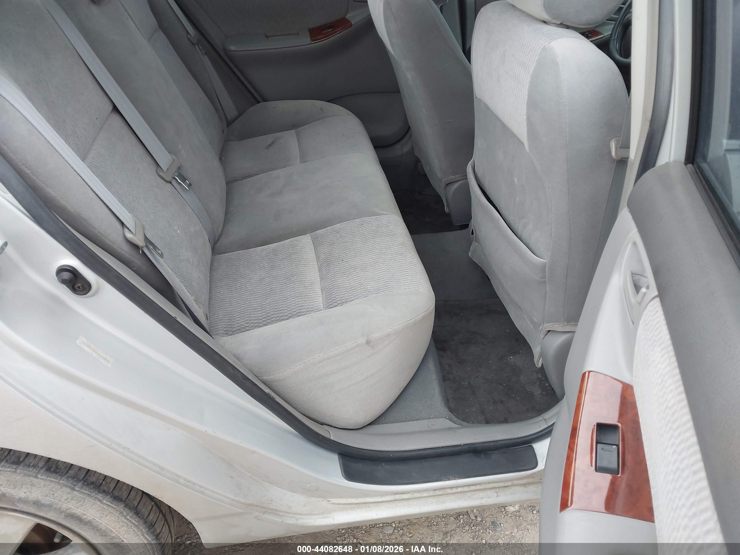 TOYOTA COROLLA image 8