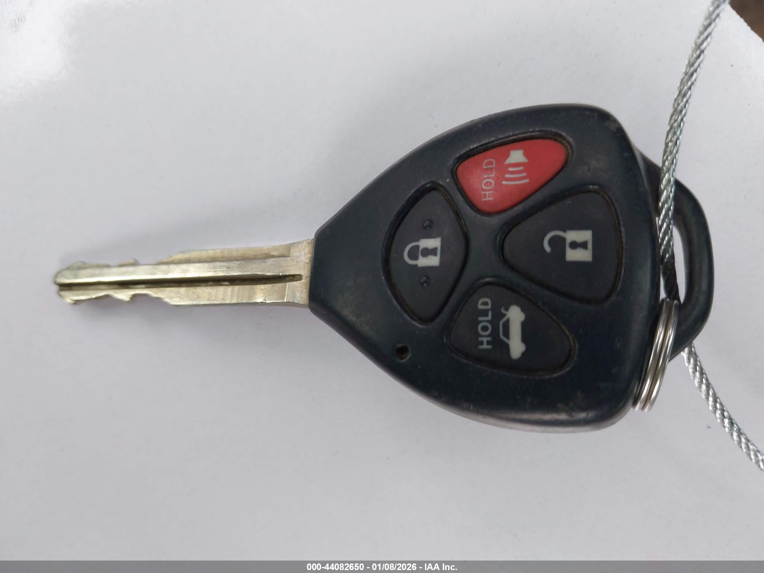 TOYOTA CAMRY image 11
