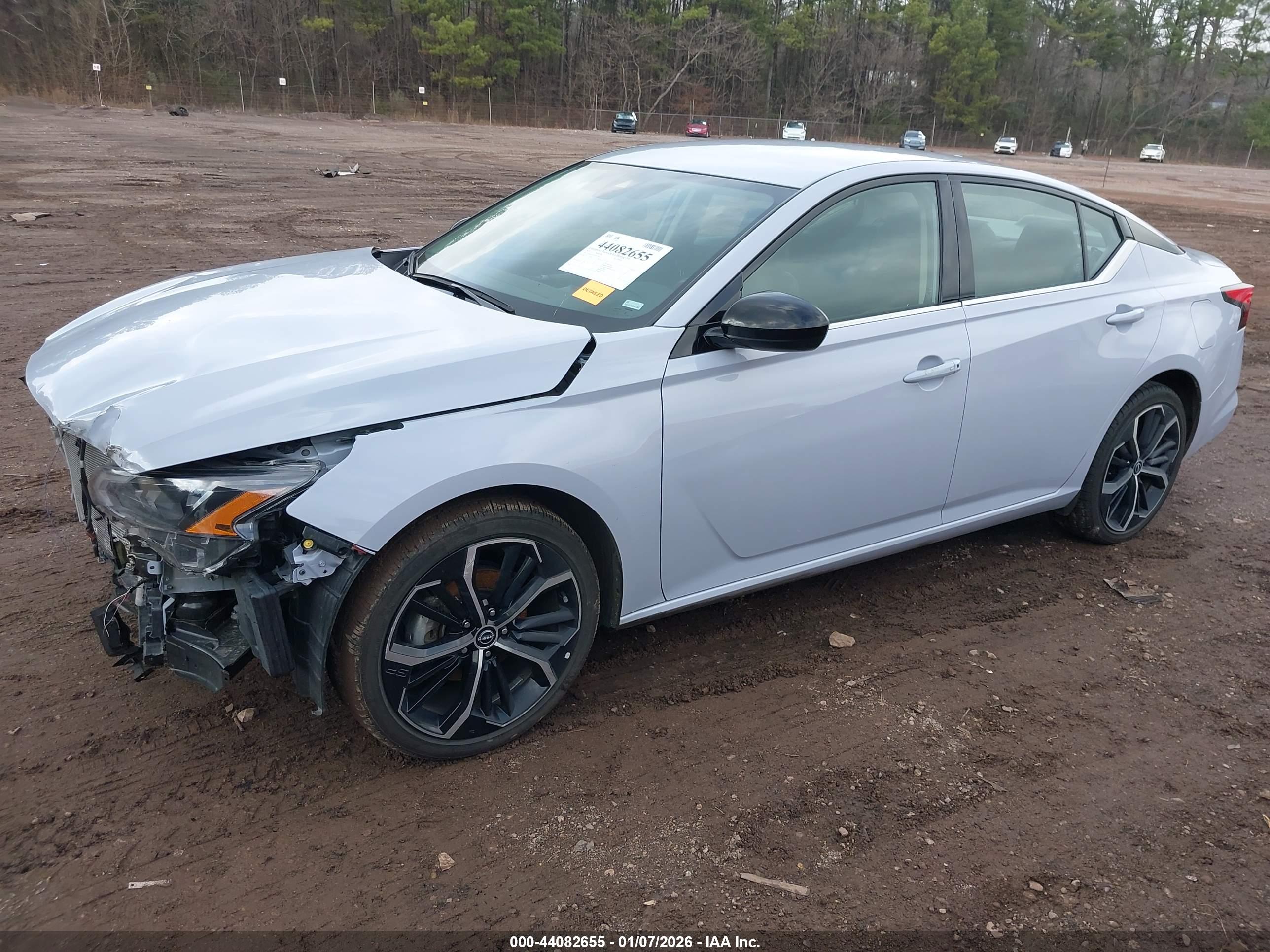NISSAN ALTIMA image 2