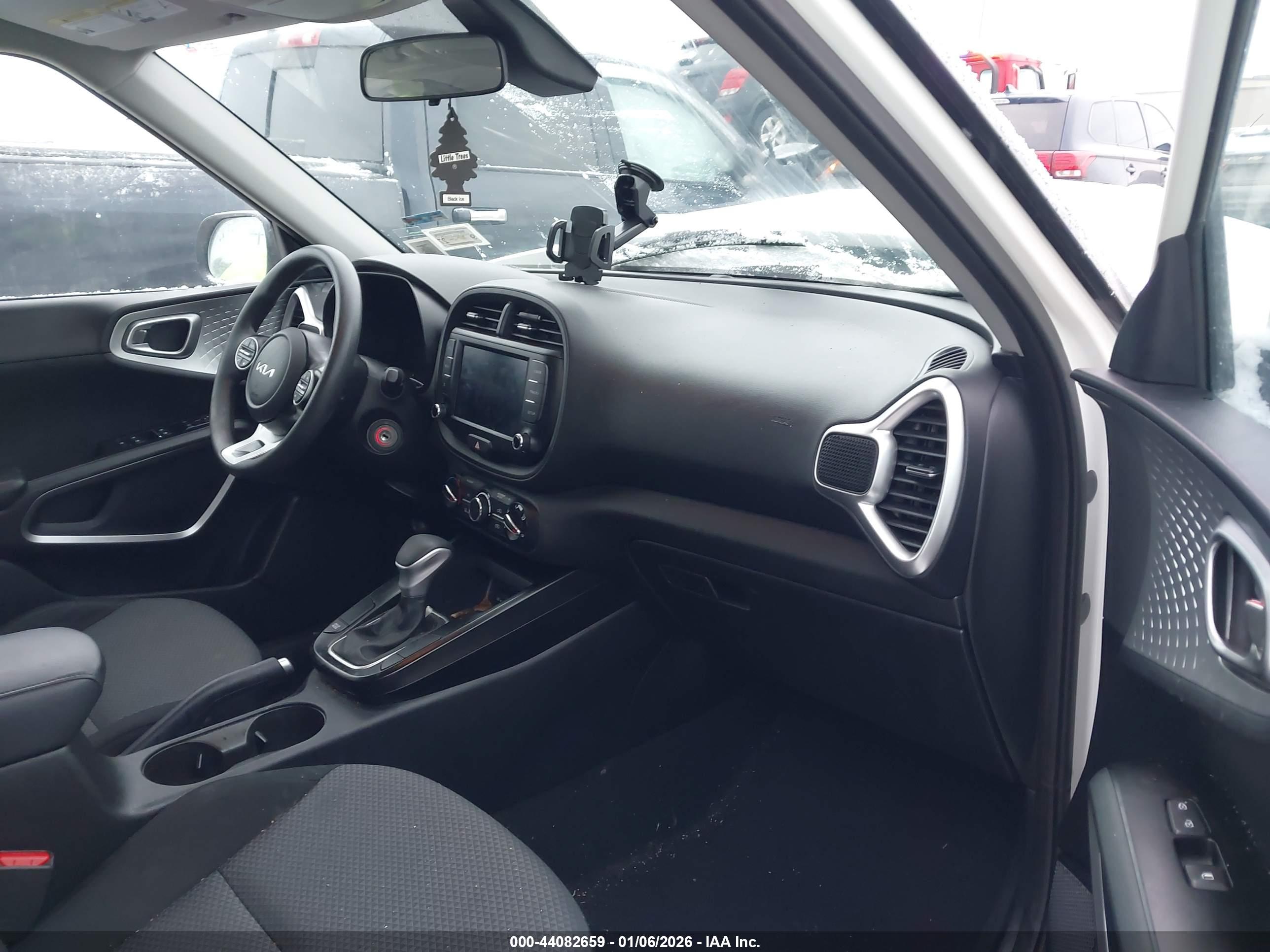 KIA SOUL image 5