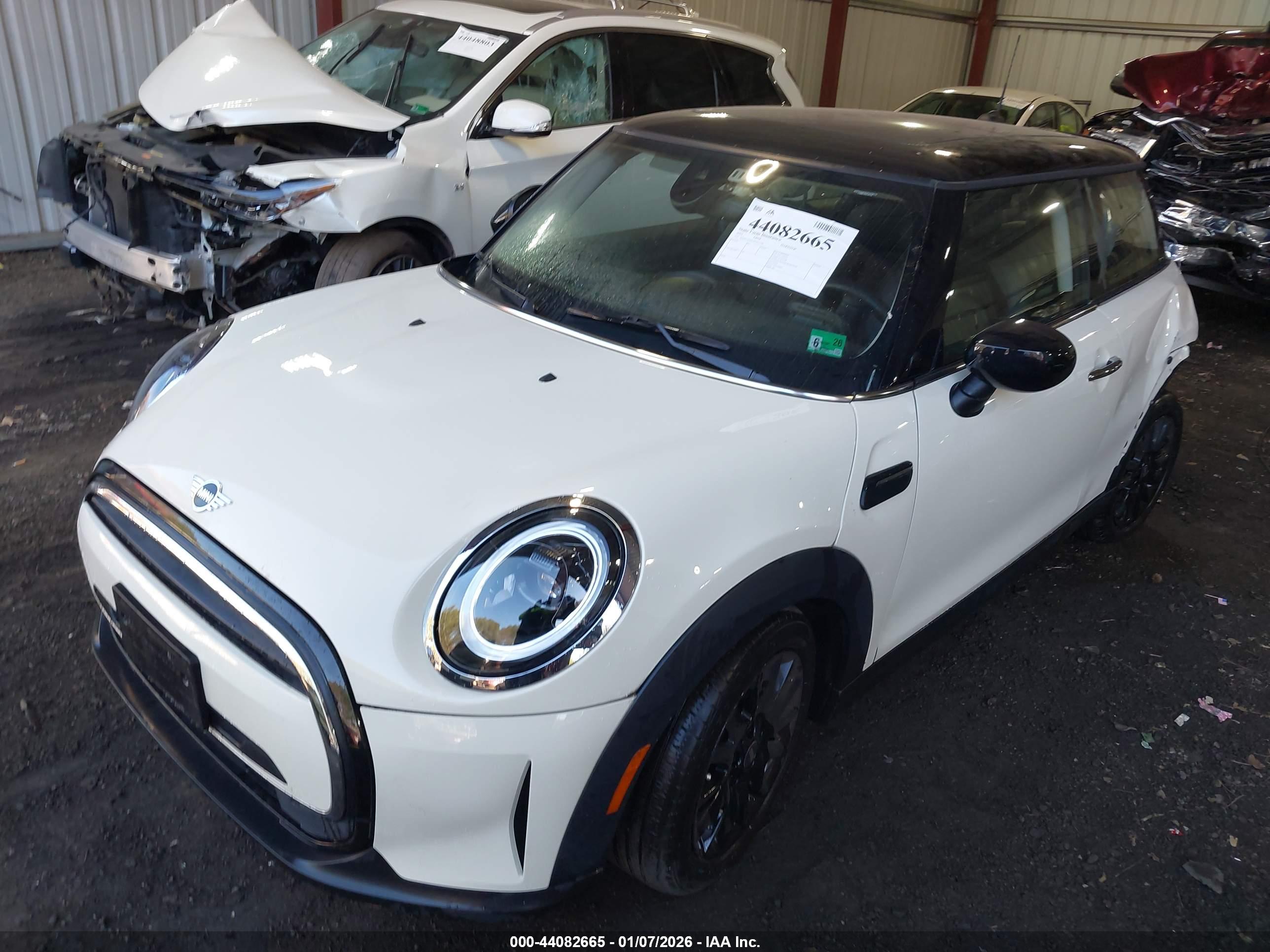 MINI HARDTOP image 2