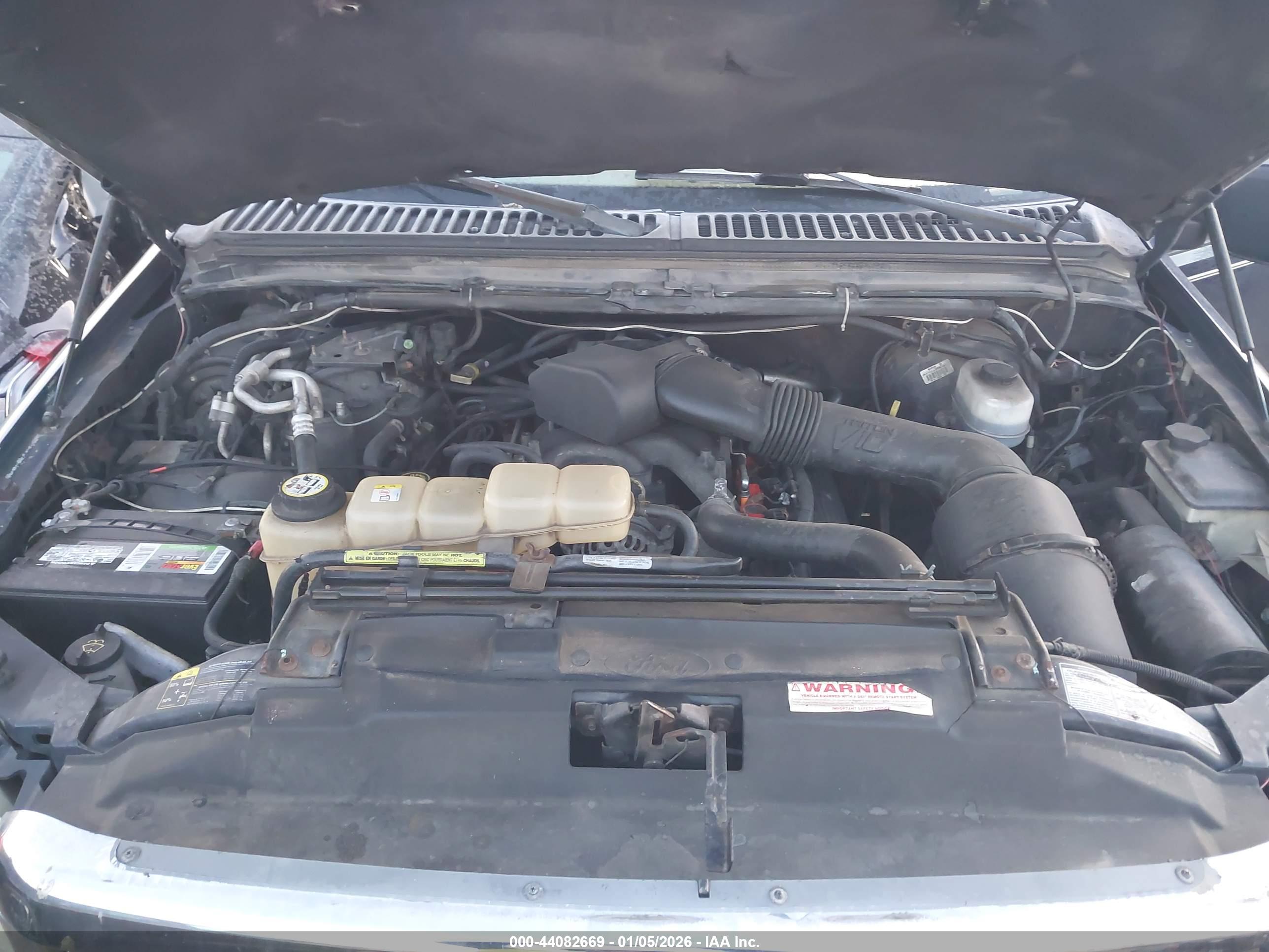 FORD EXCURSION image 10
