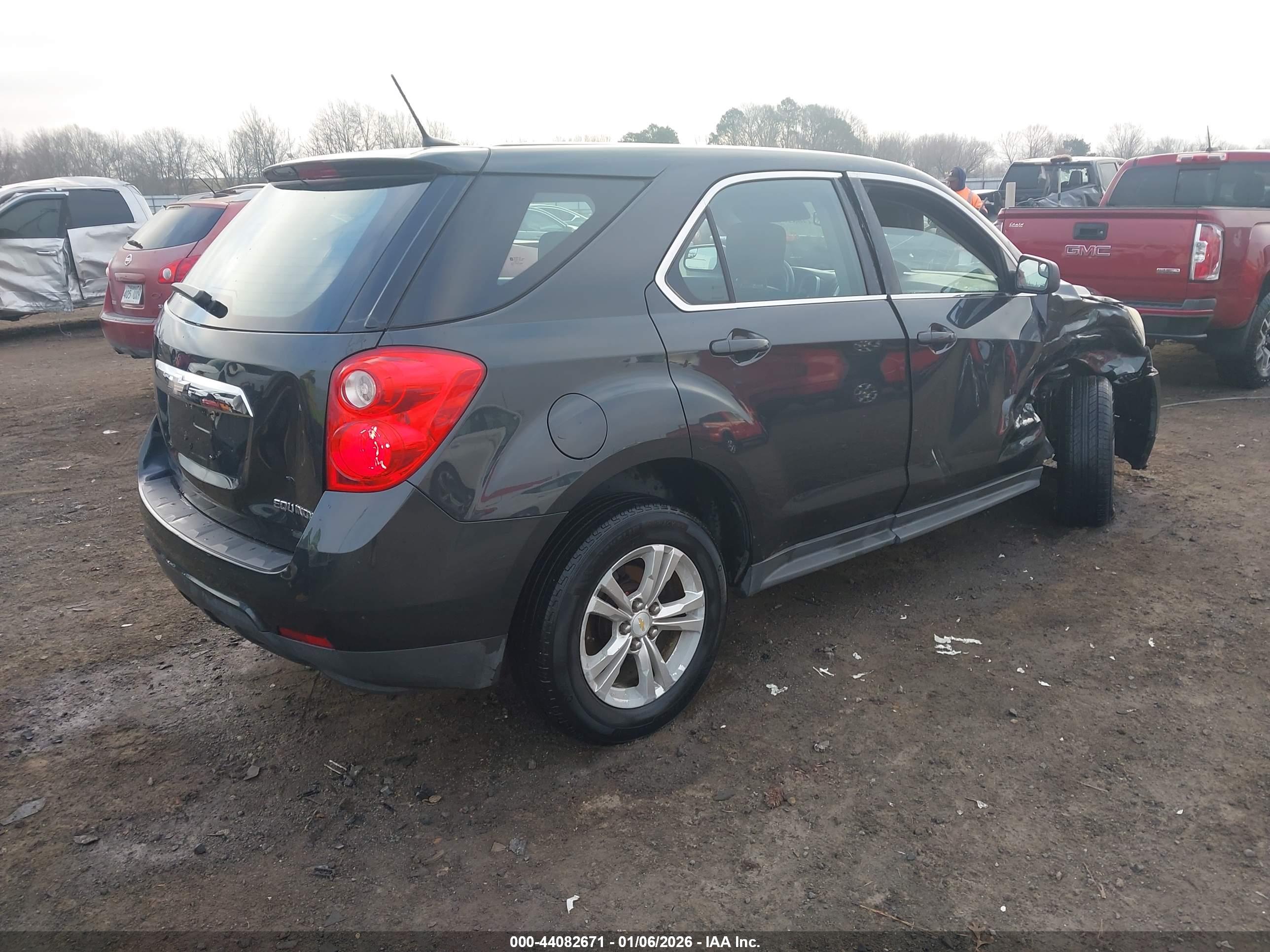 CHEVROLET EQUINOX image 4