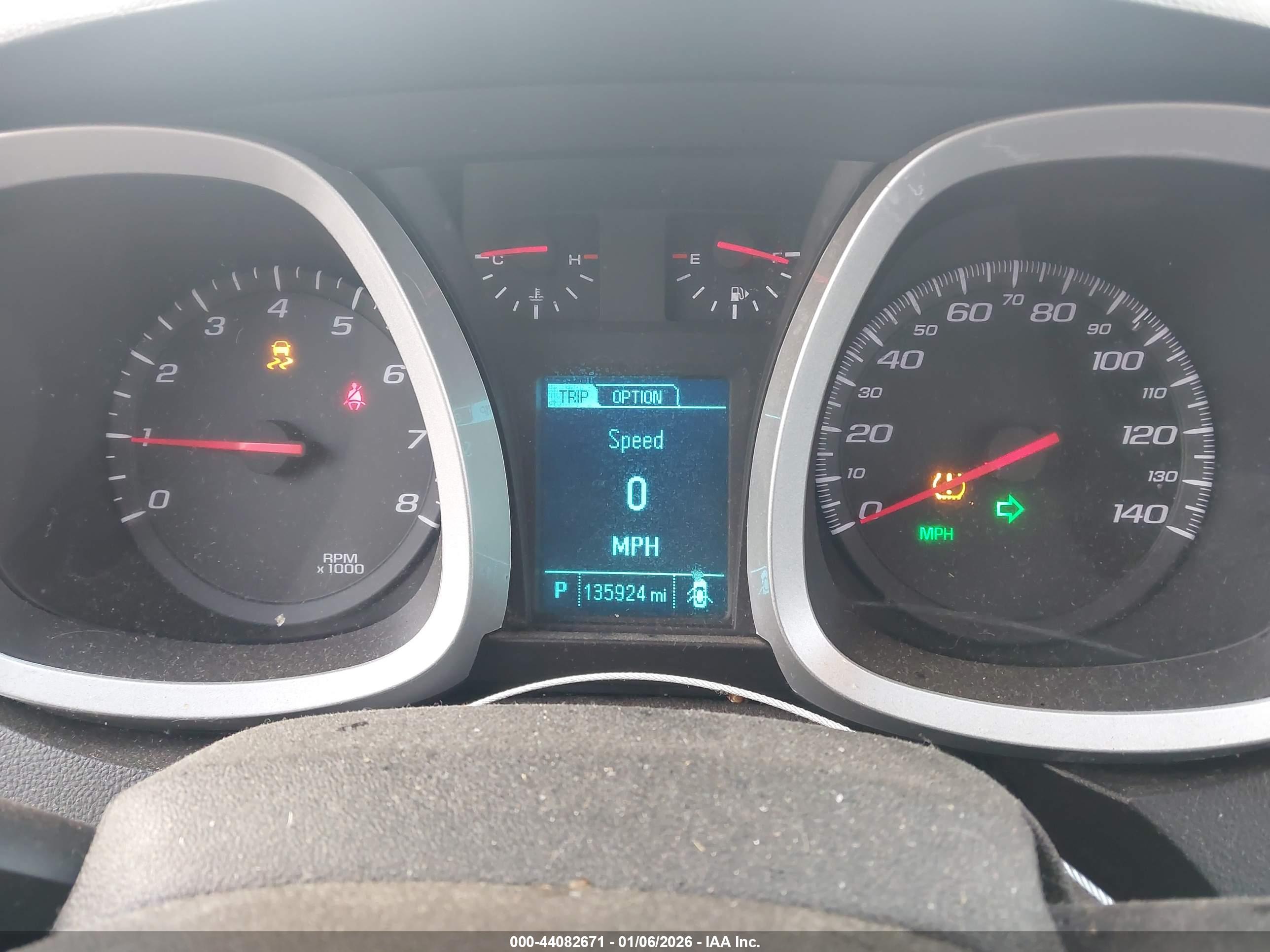 CHEVROLET EQUINOX image 7