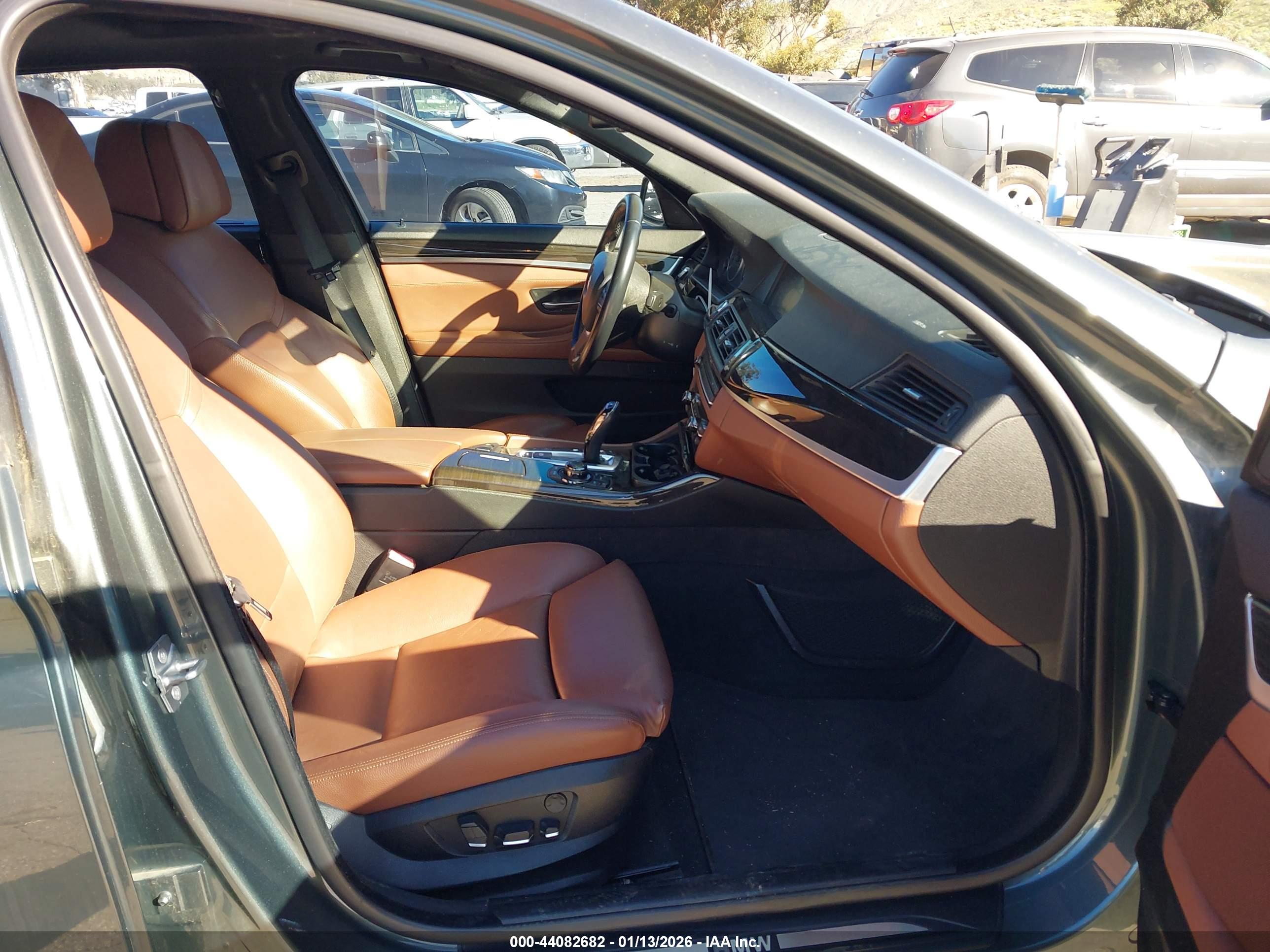 BMW 535I image 5