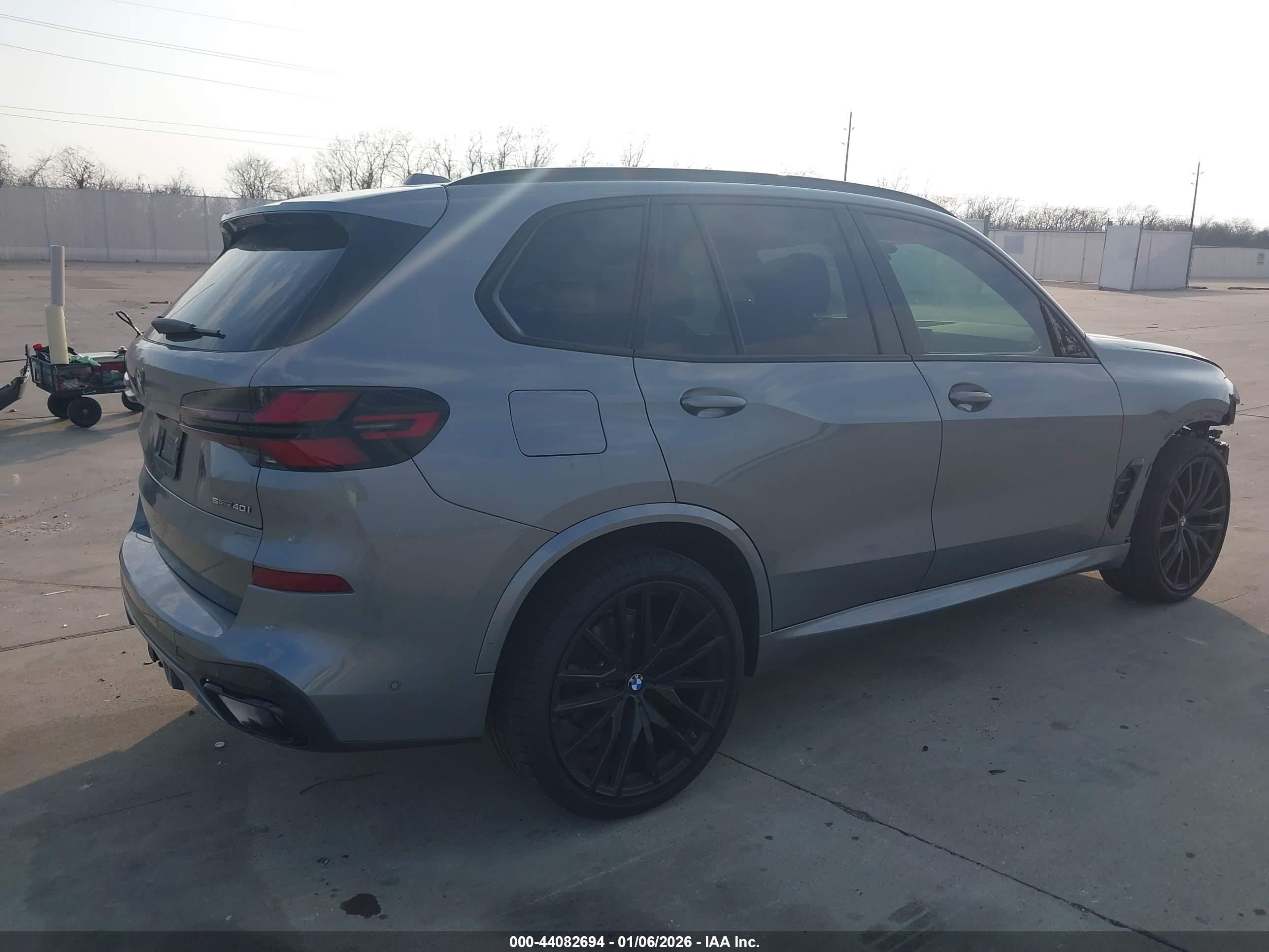 BMW X5 image 4