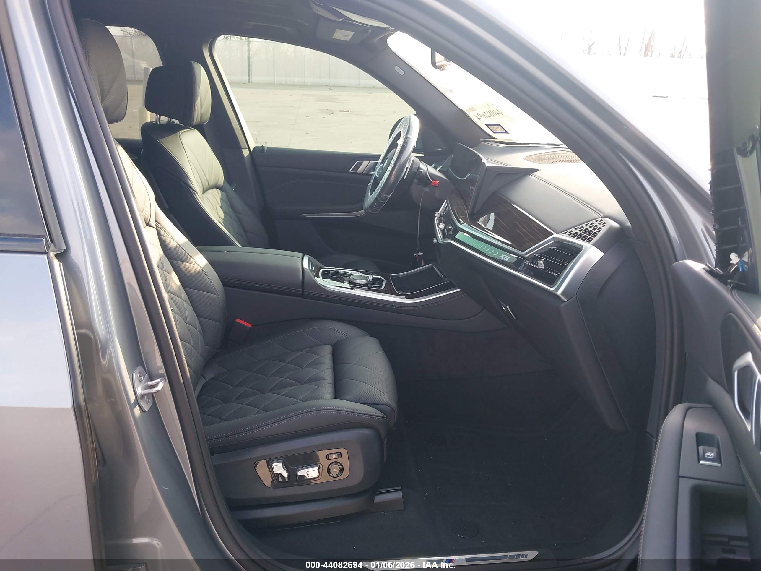 BMW X5 image 5