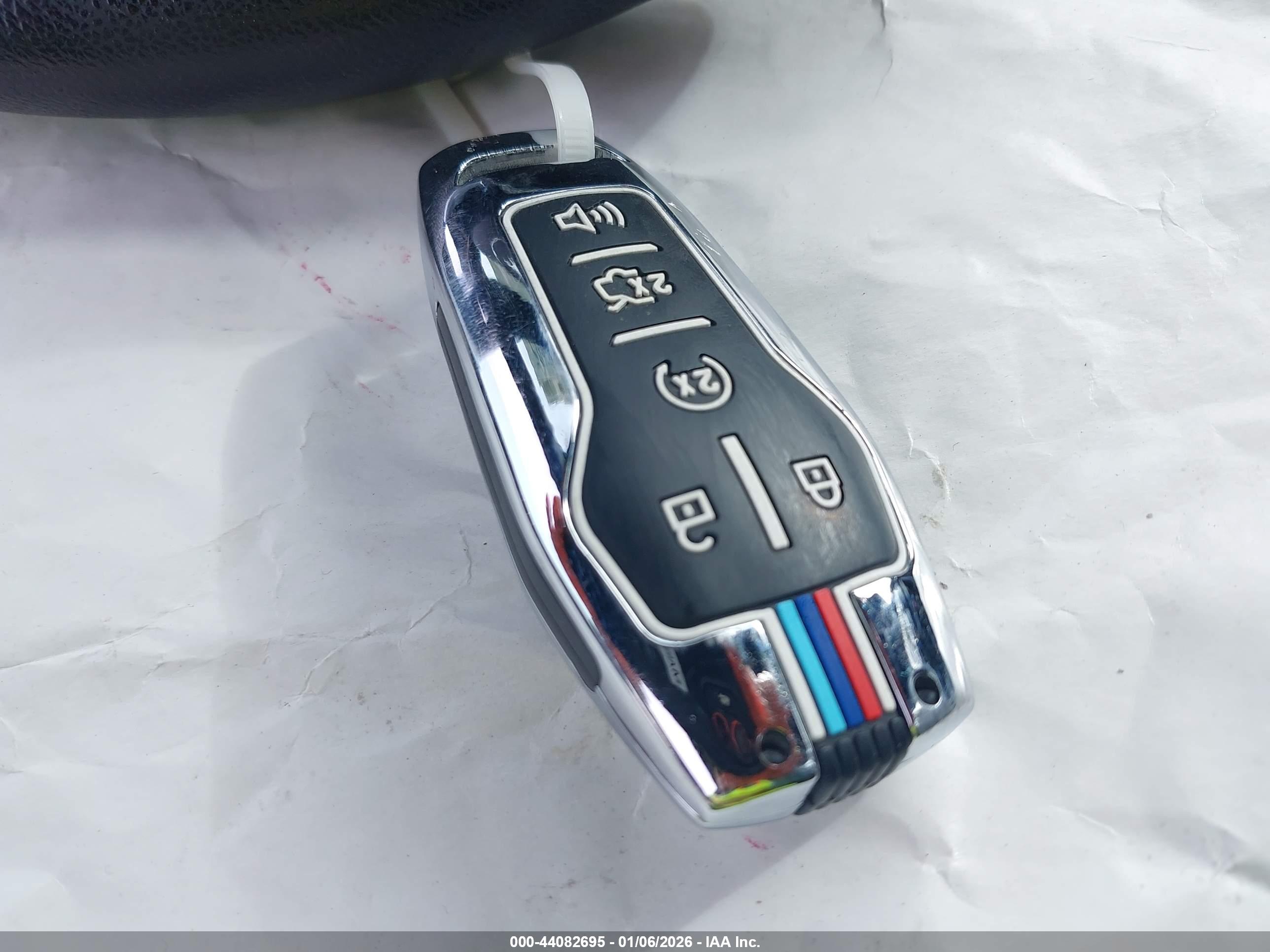FORD MUSTANG image 11