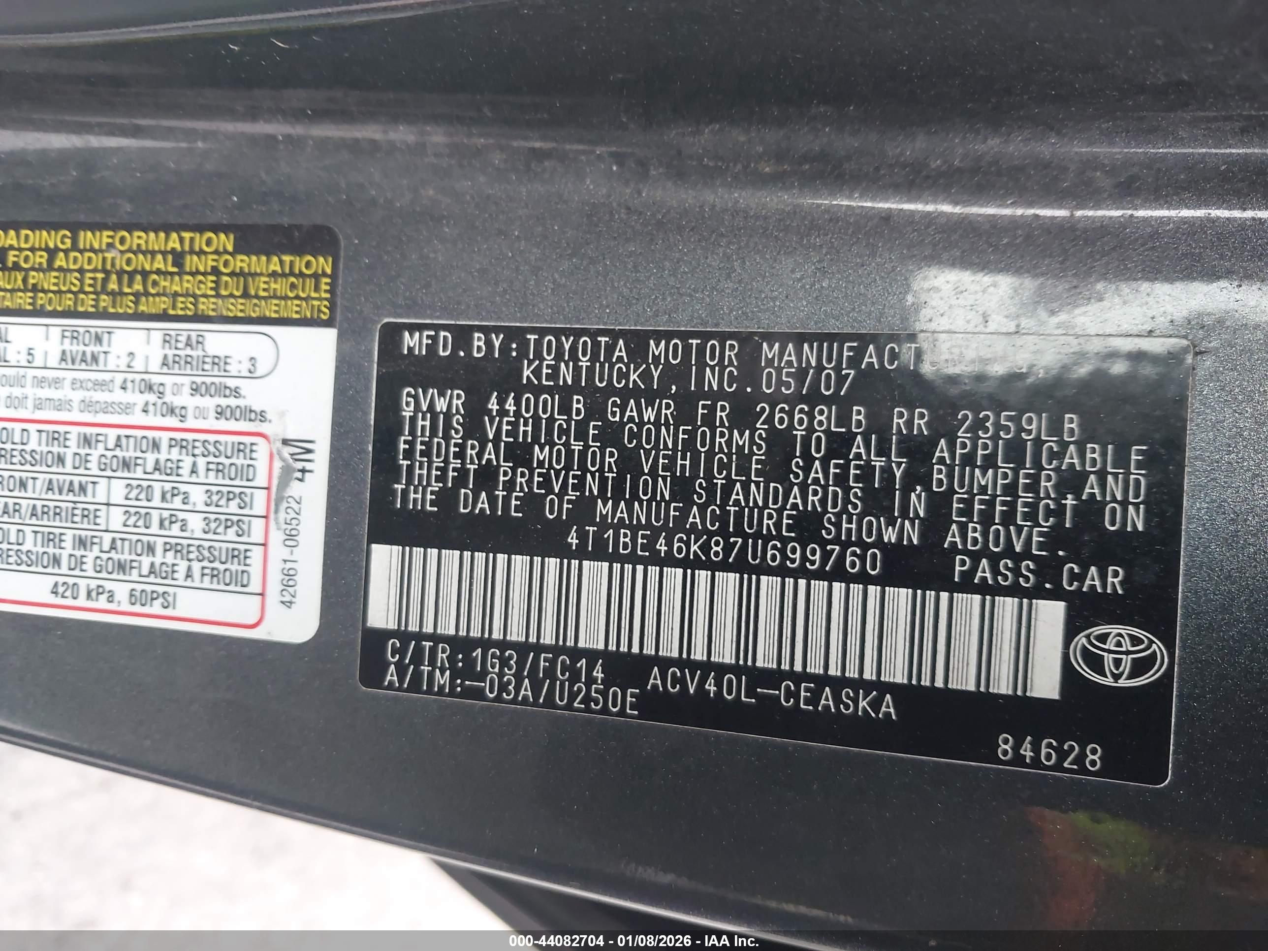 TOYOTA CAMRY image 9