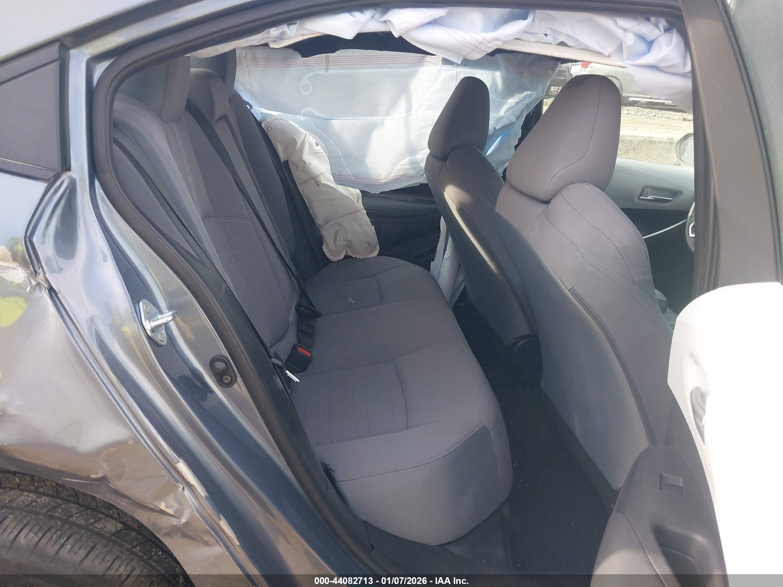 TOYOTA COROLLA image 8