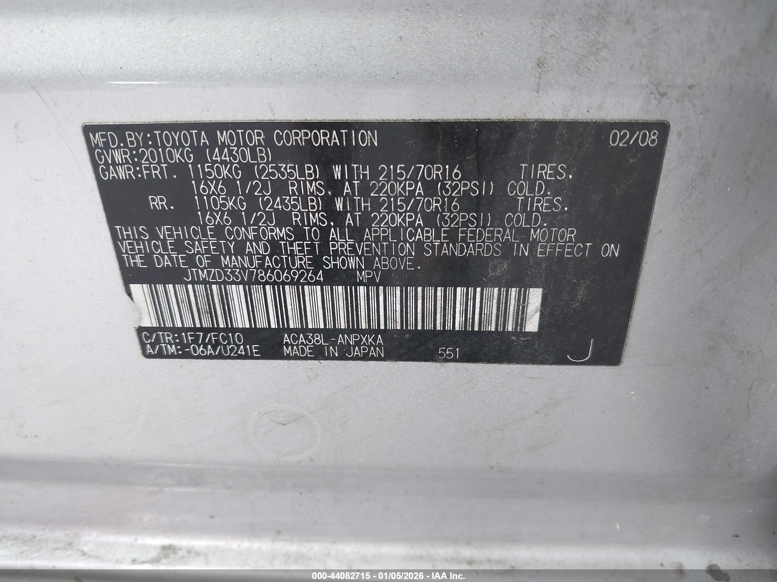 TOYOTA RAV4 image 9