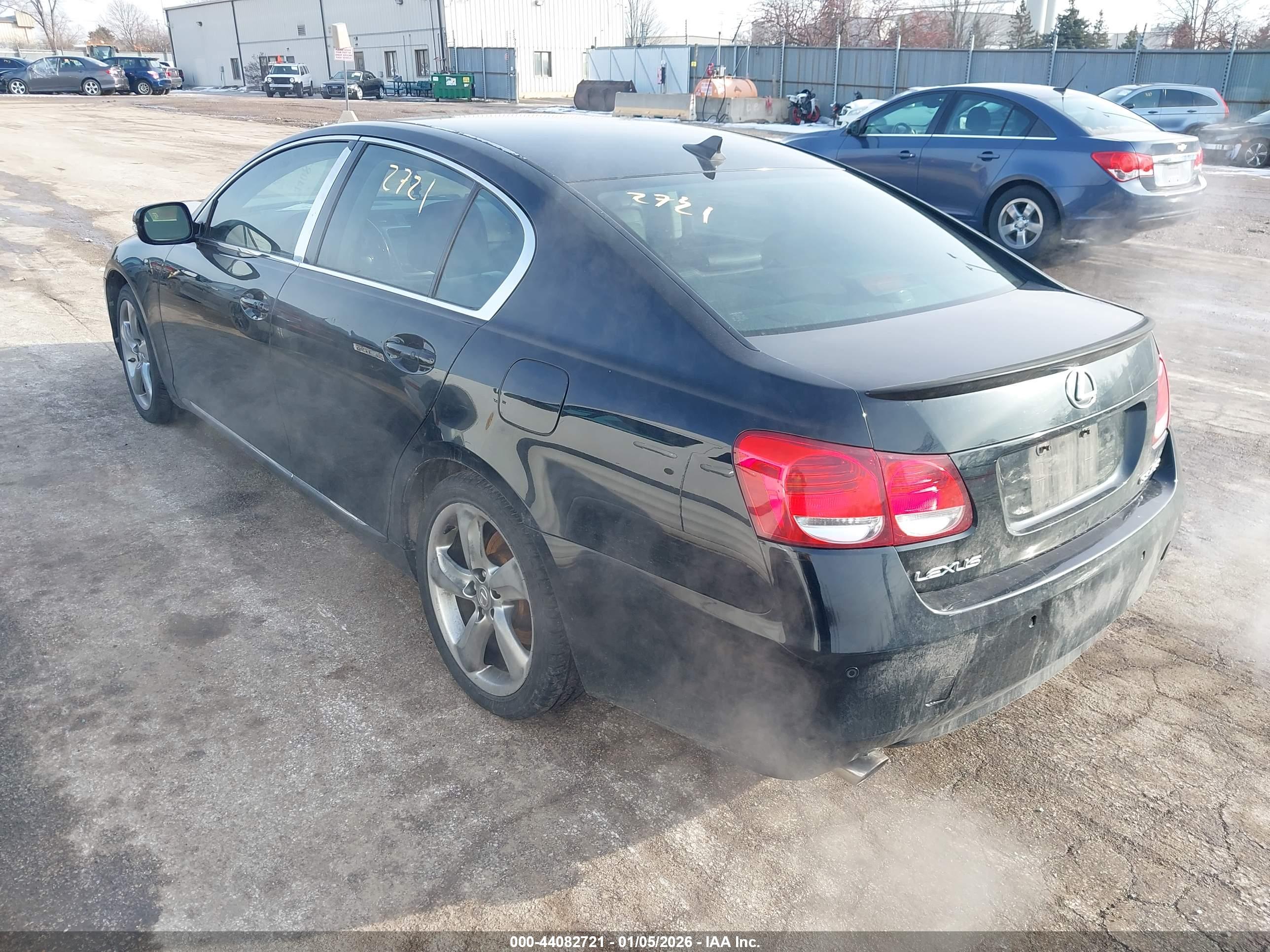 LEXUS GS image 3