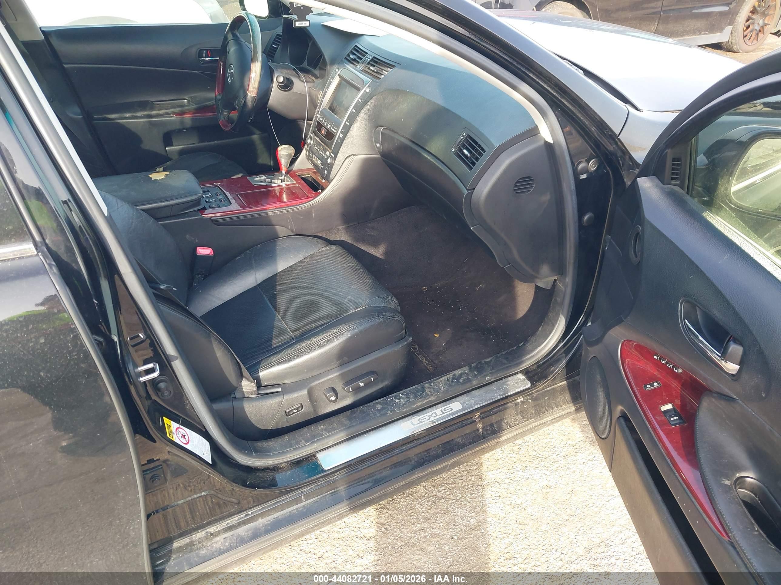 LEXUS GS image 5