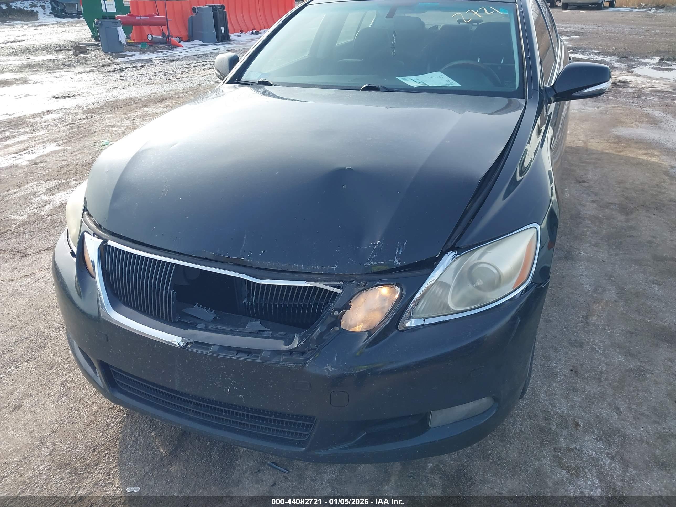 LEXUS GS image 6