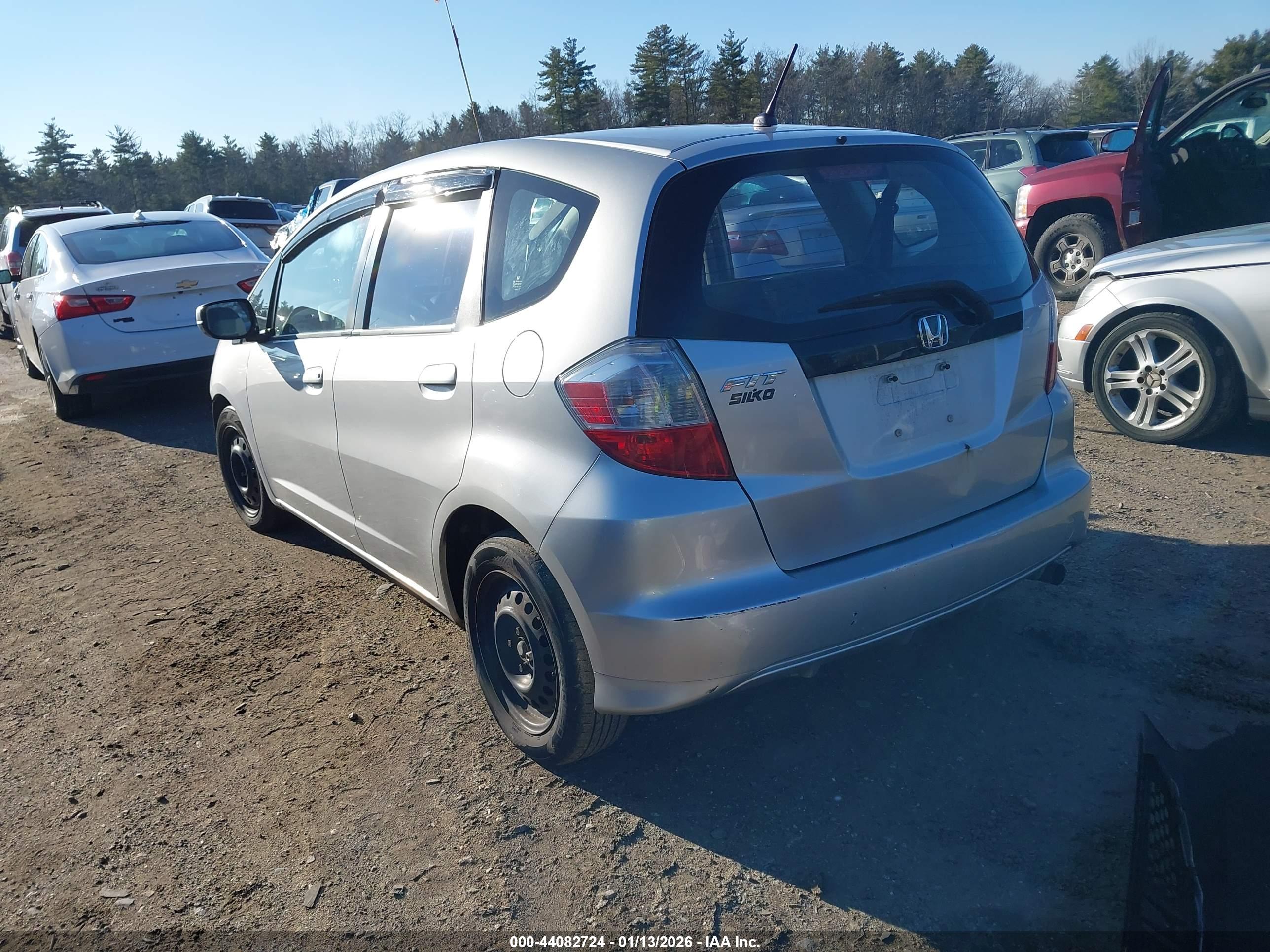 HONDA FIT image 3