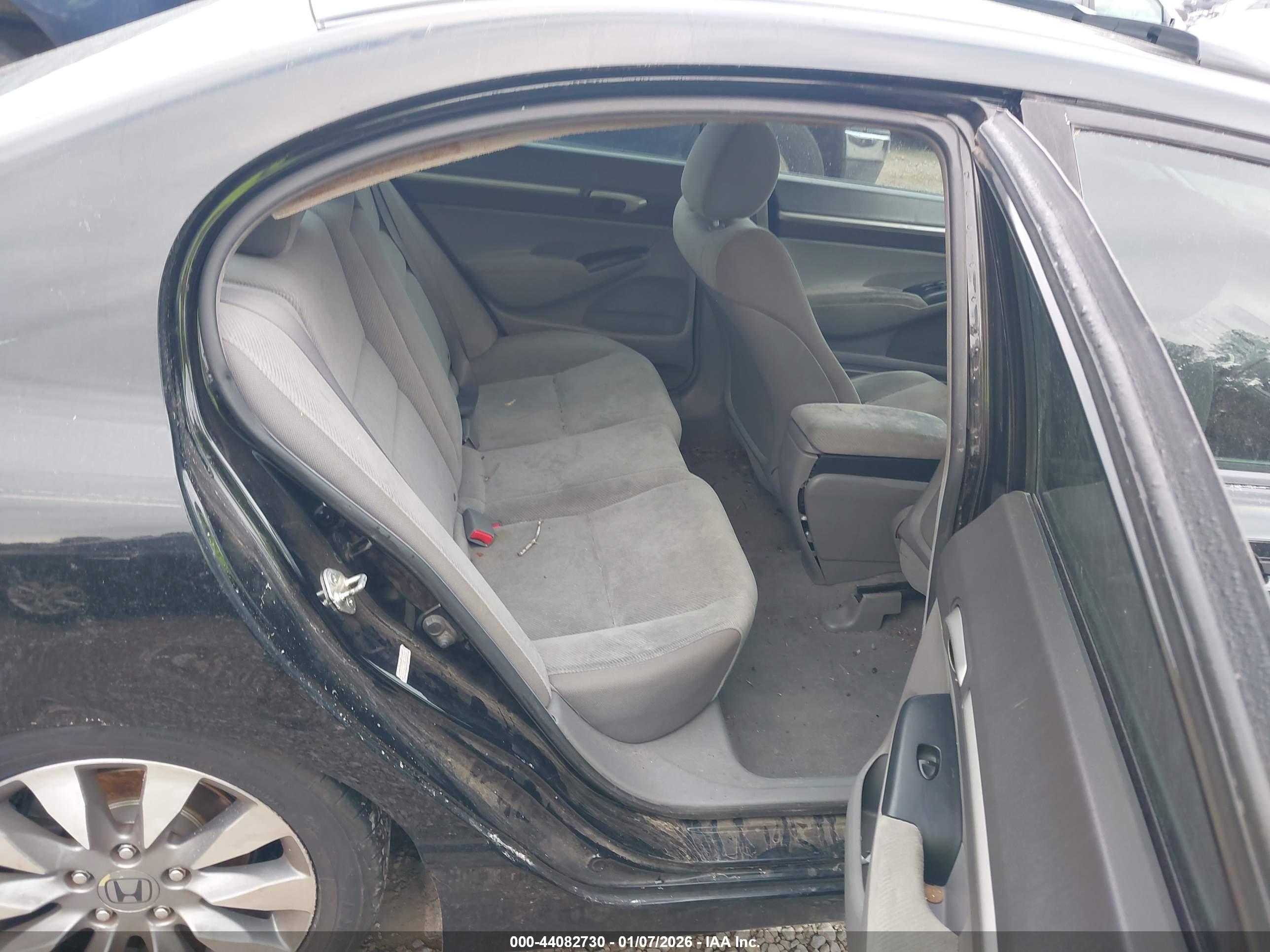 HONDA CIVIC image 8