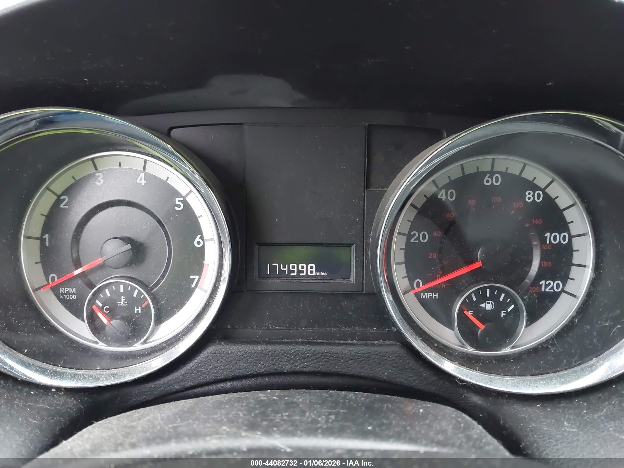DODGE GRAND image 7