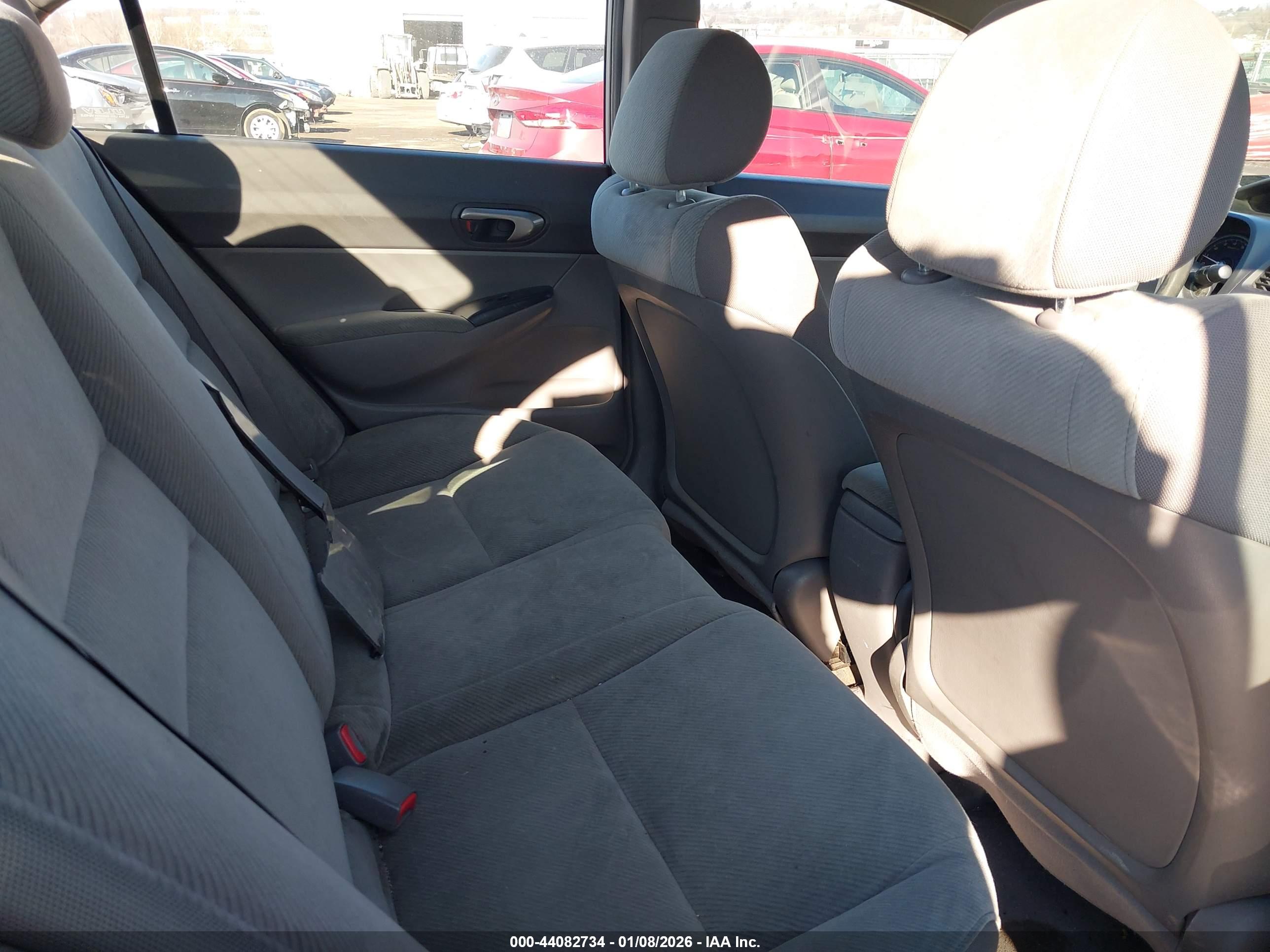 HONDA CIVIC image 8