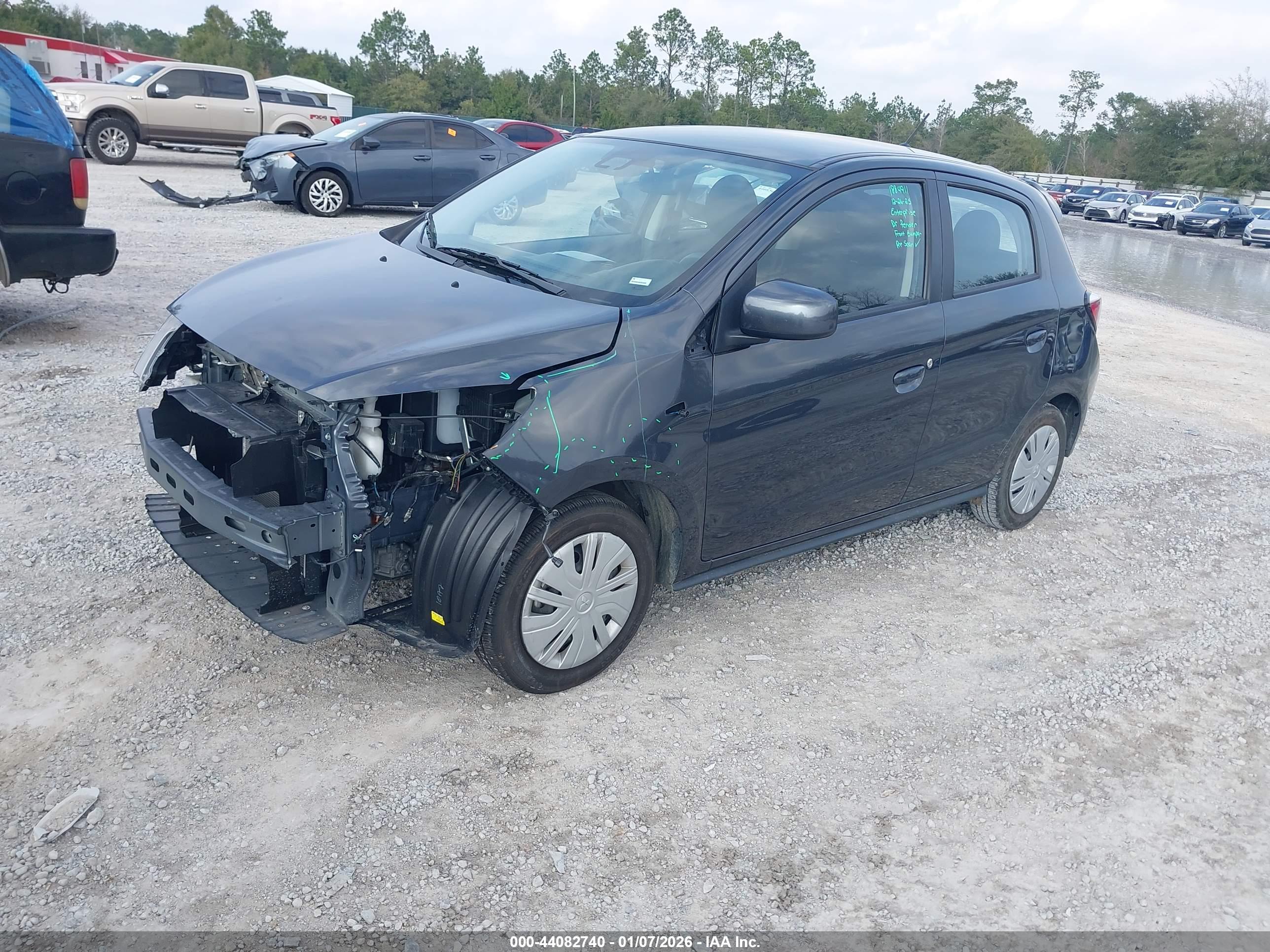 MITSUBISHI MIRAGE image 2
