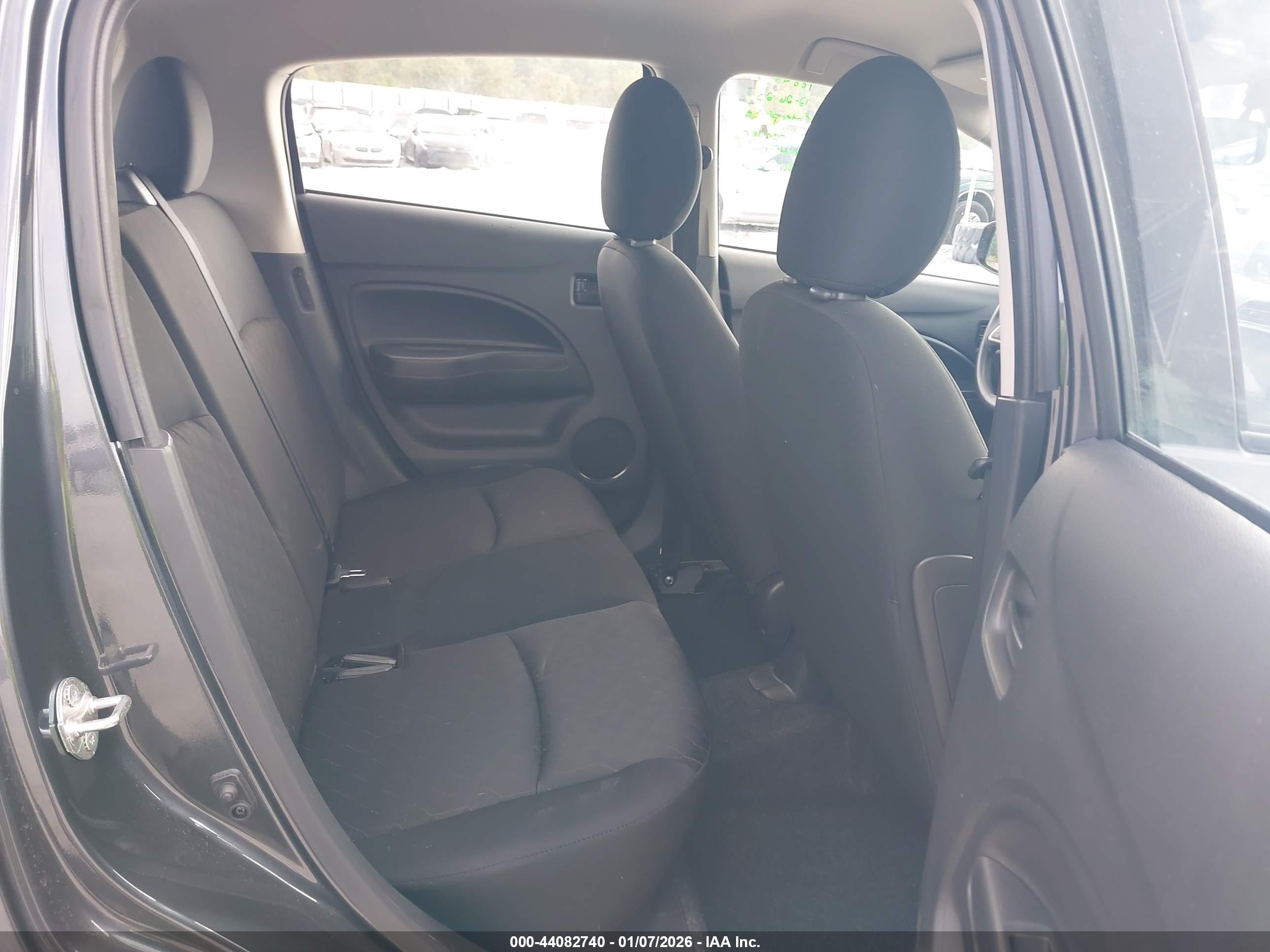 MITSUBISHI MIRAGE image 8