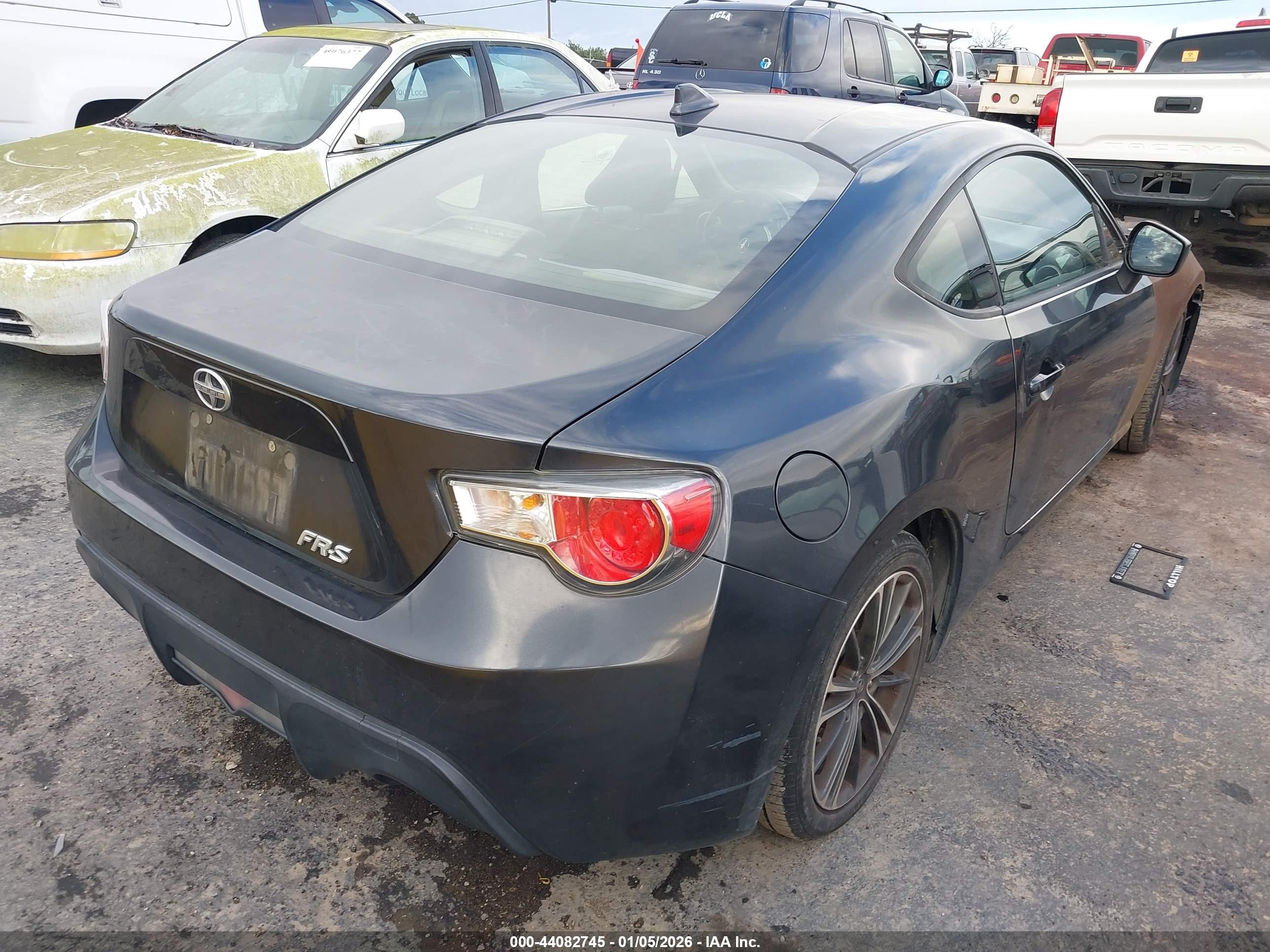 SCION FR-S image 4