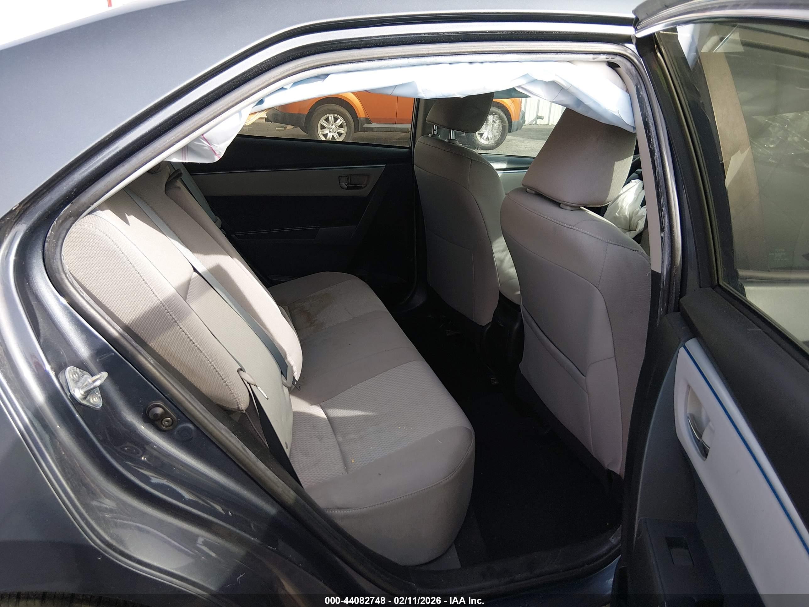 TOYOTA COROLLA image 8