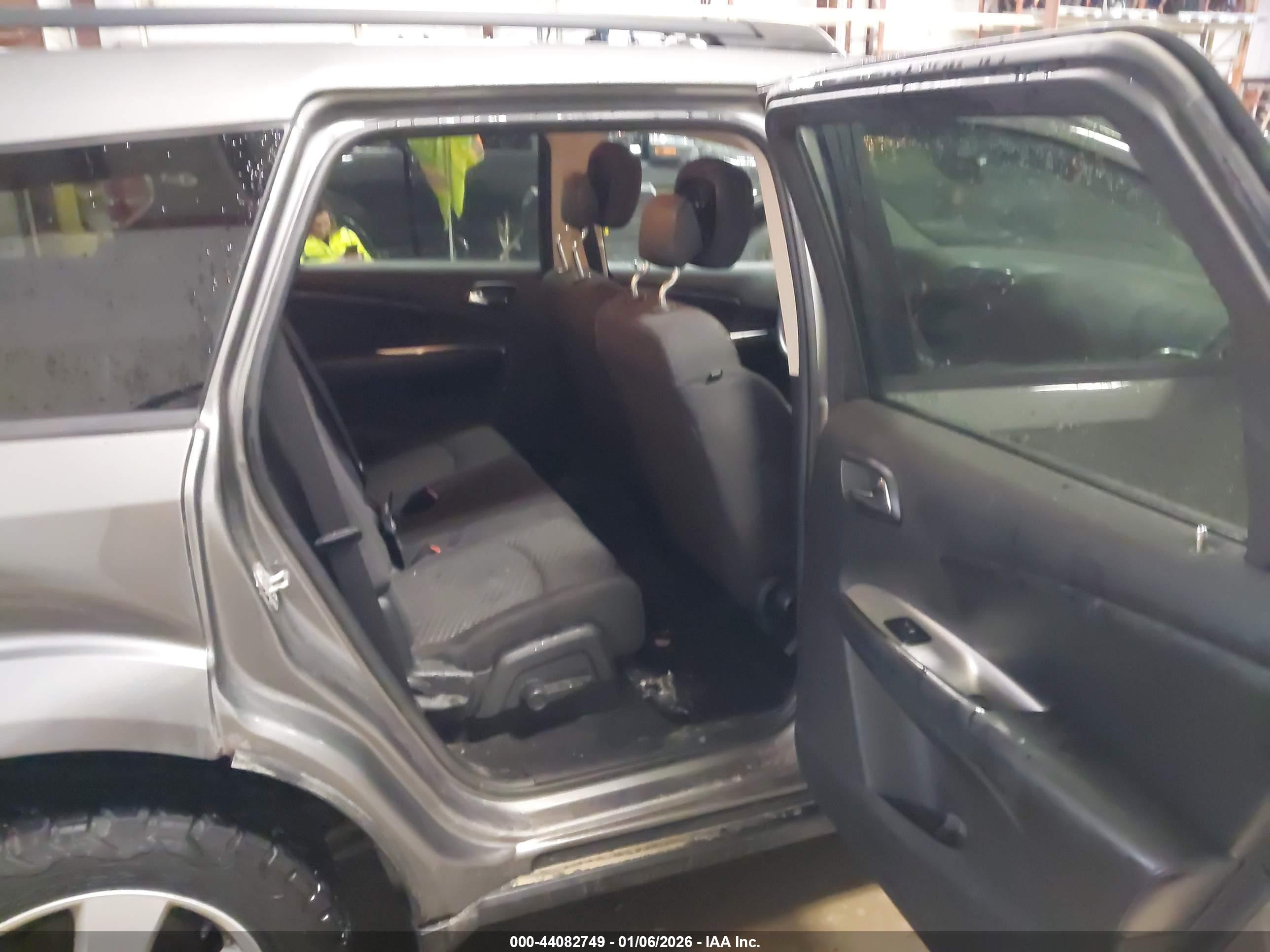 DODGE JOURNEY image 8