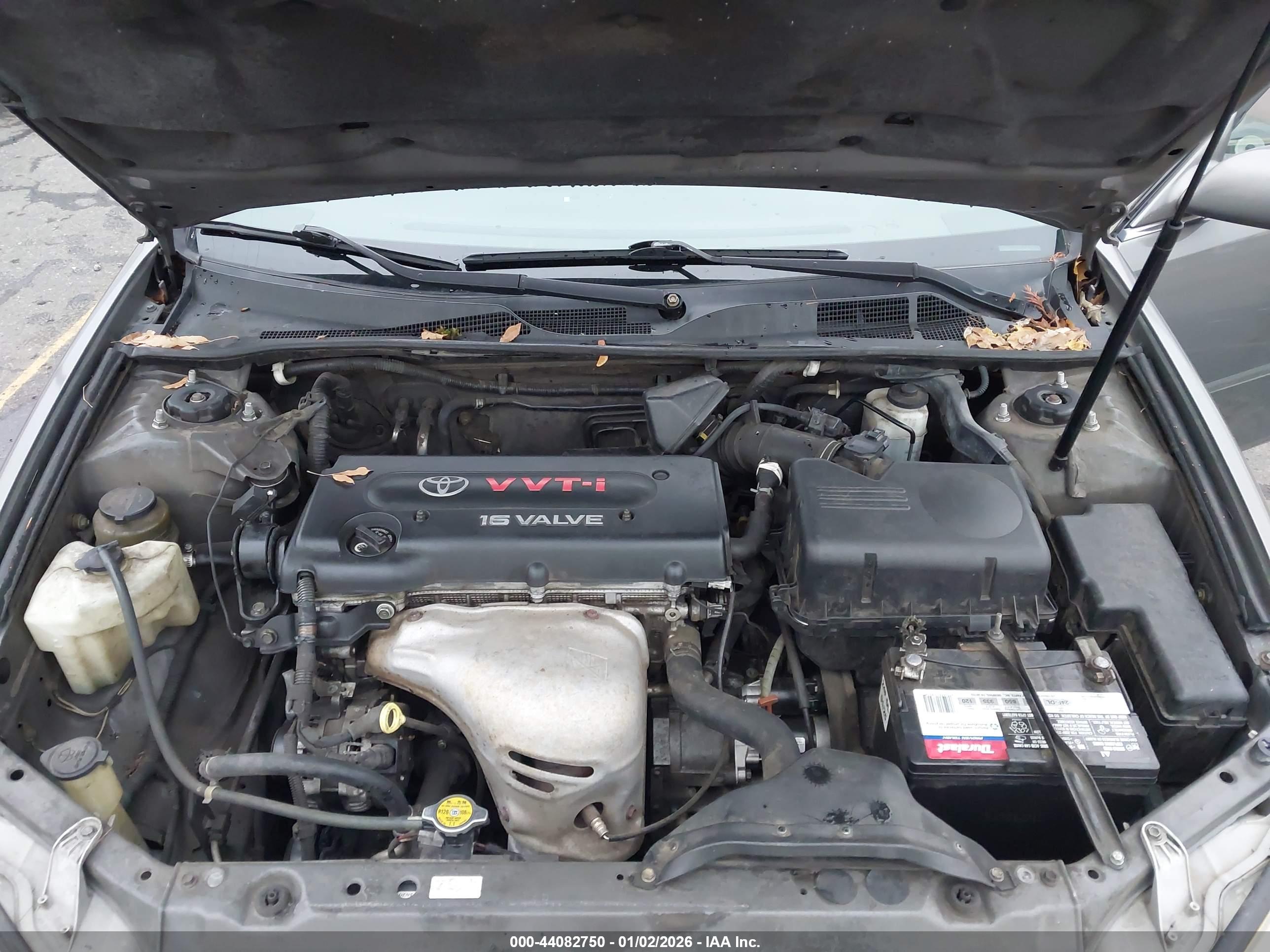 TOYOTA CAMRY image 10