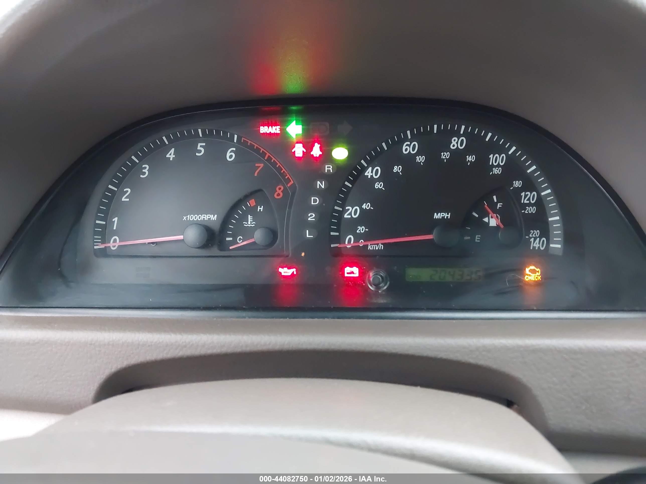 TOYOTA CAMRY image 7