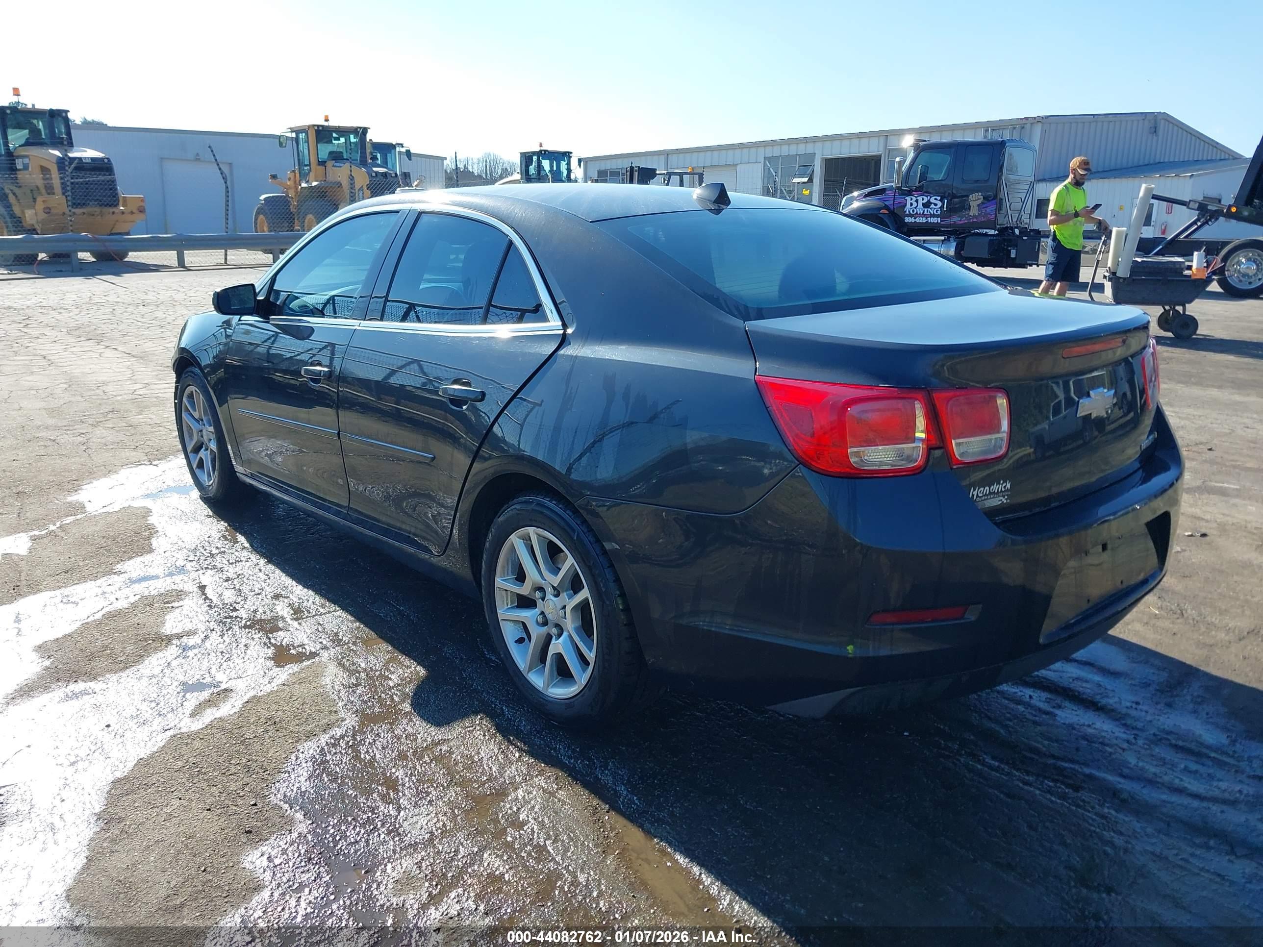 CHEVROLET MALIBU image 3