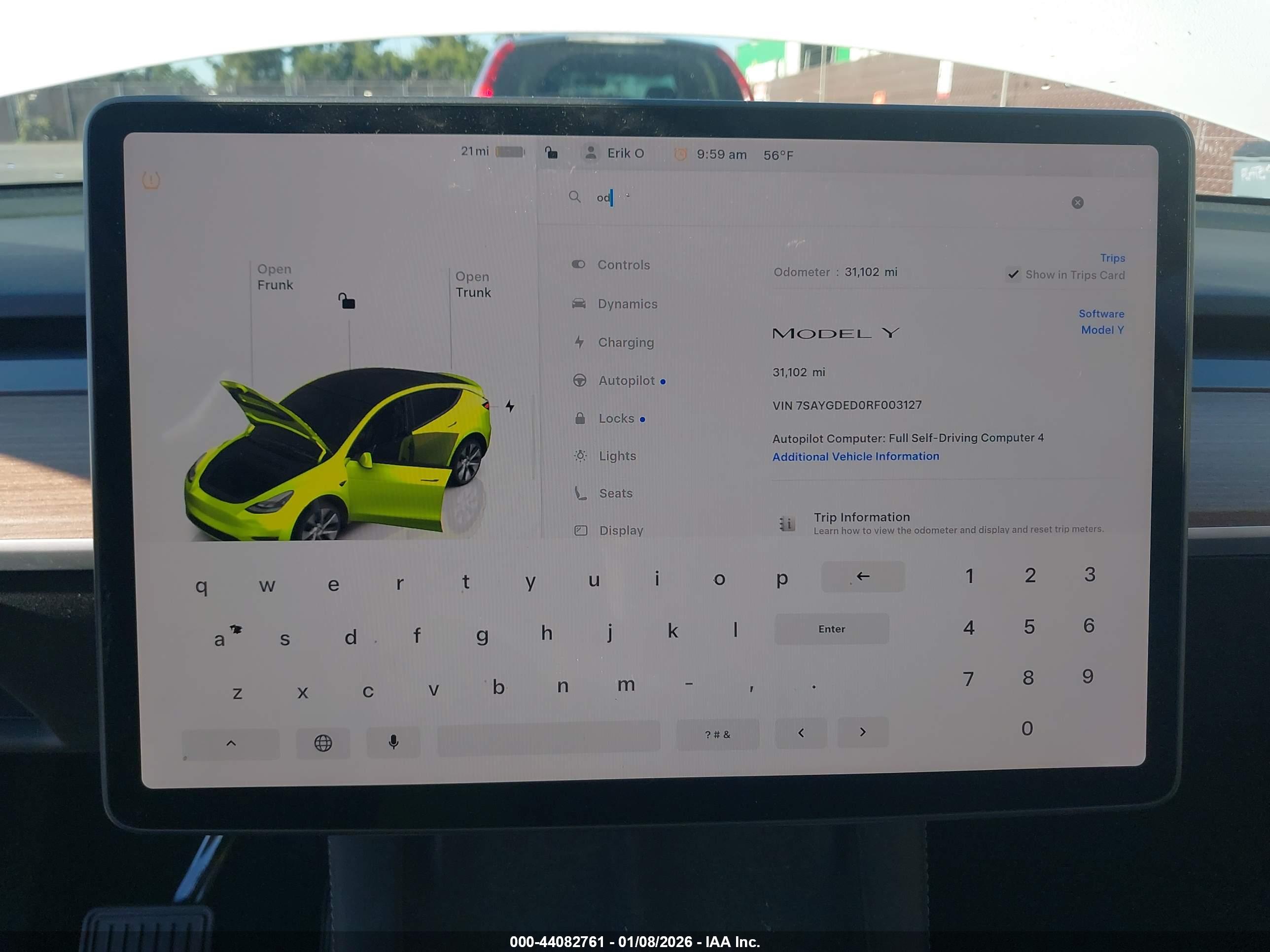 TESLA MODEL image 7