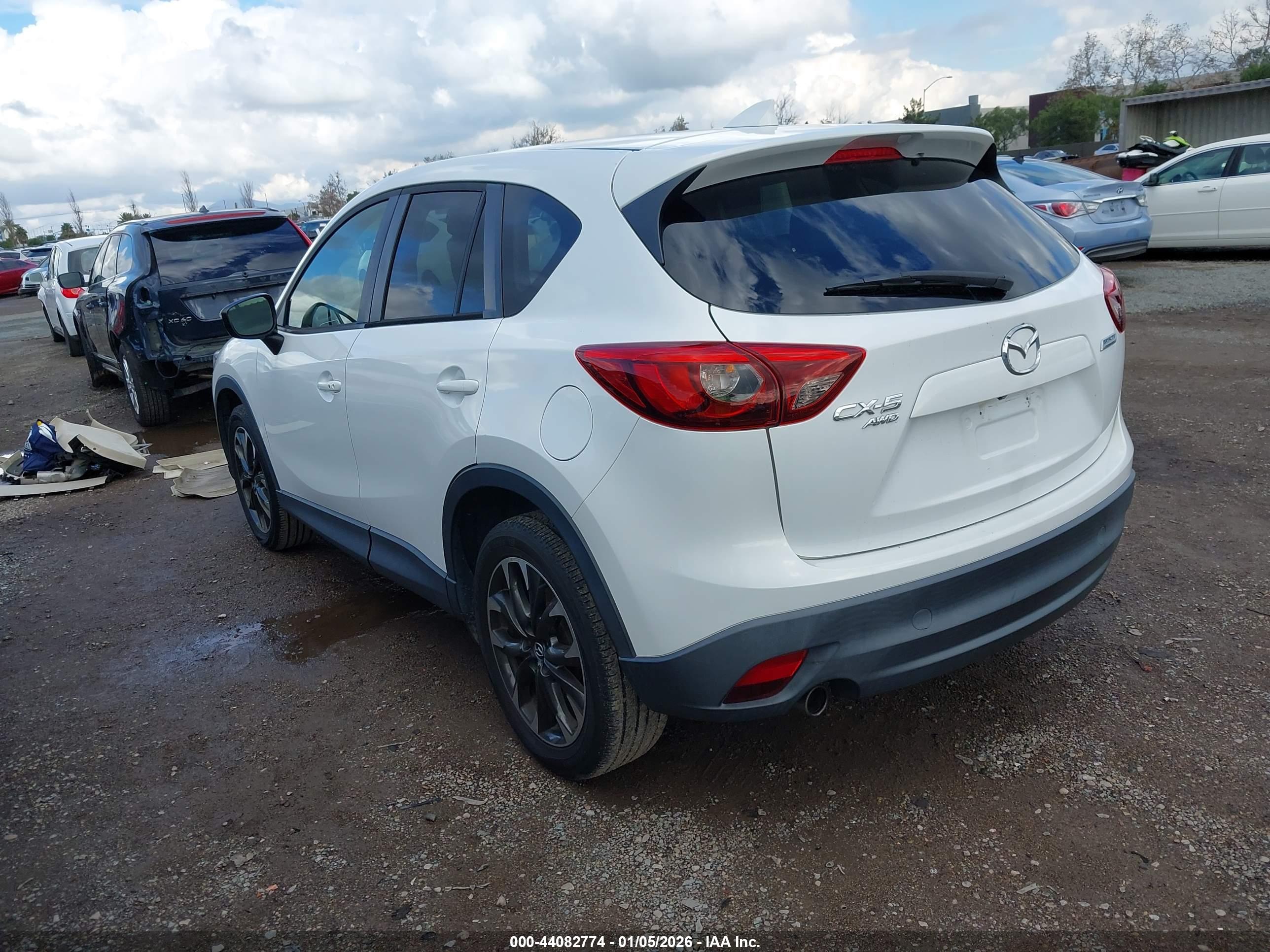 MAZDA CX-5 image 3