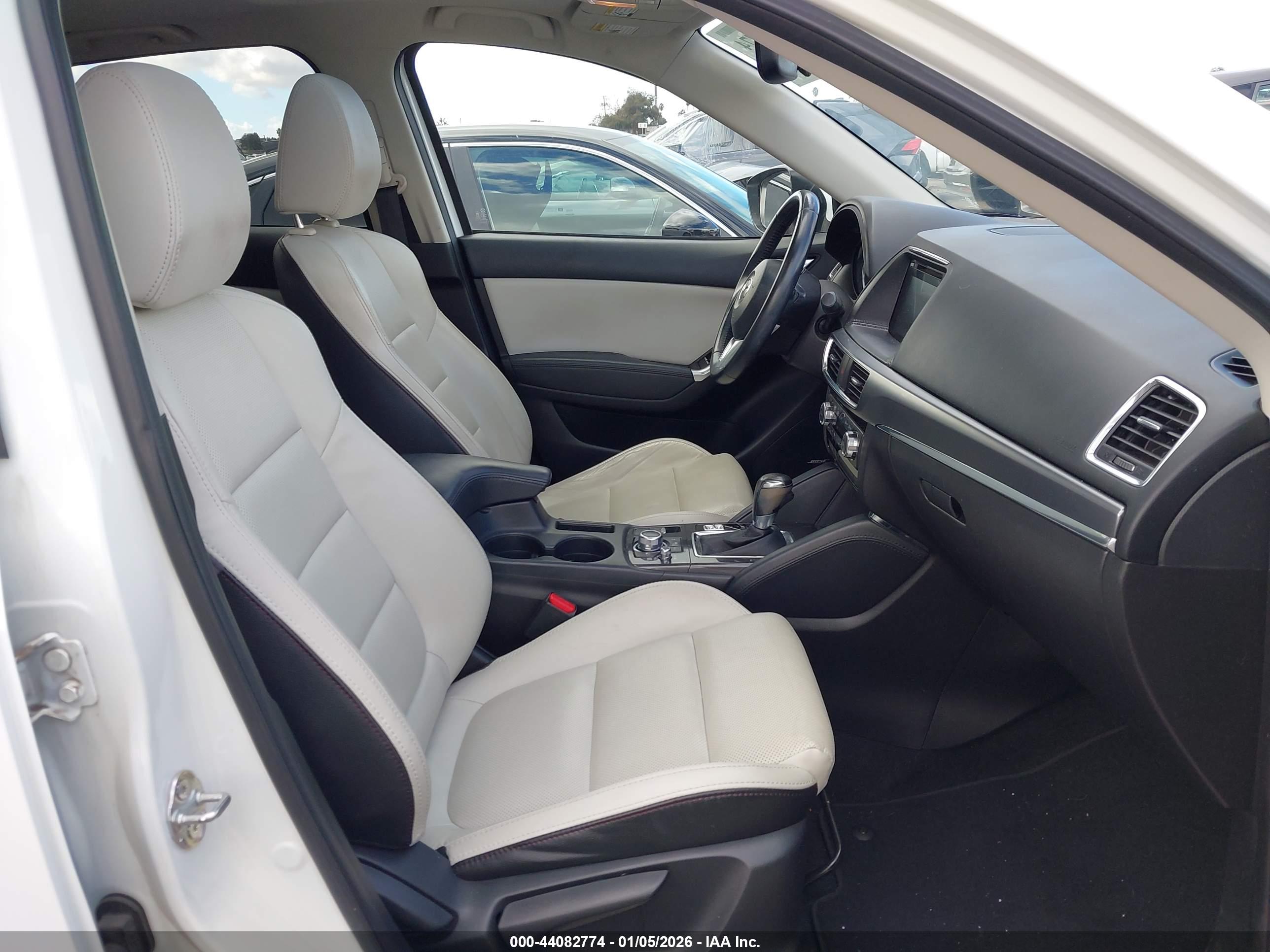 MAZDA CX-5 image 5