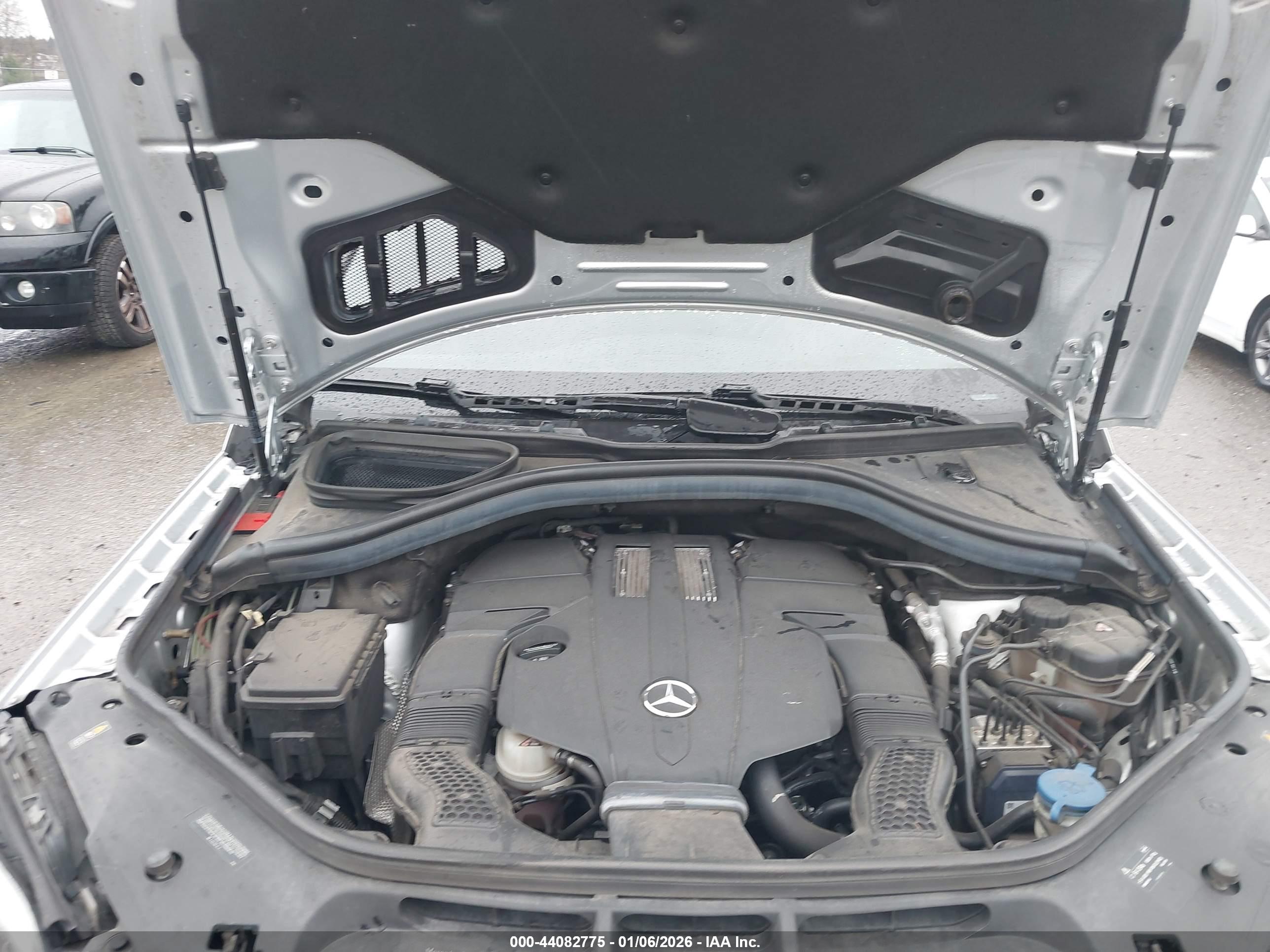 MERCEDES-BENZ GL image 10