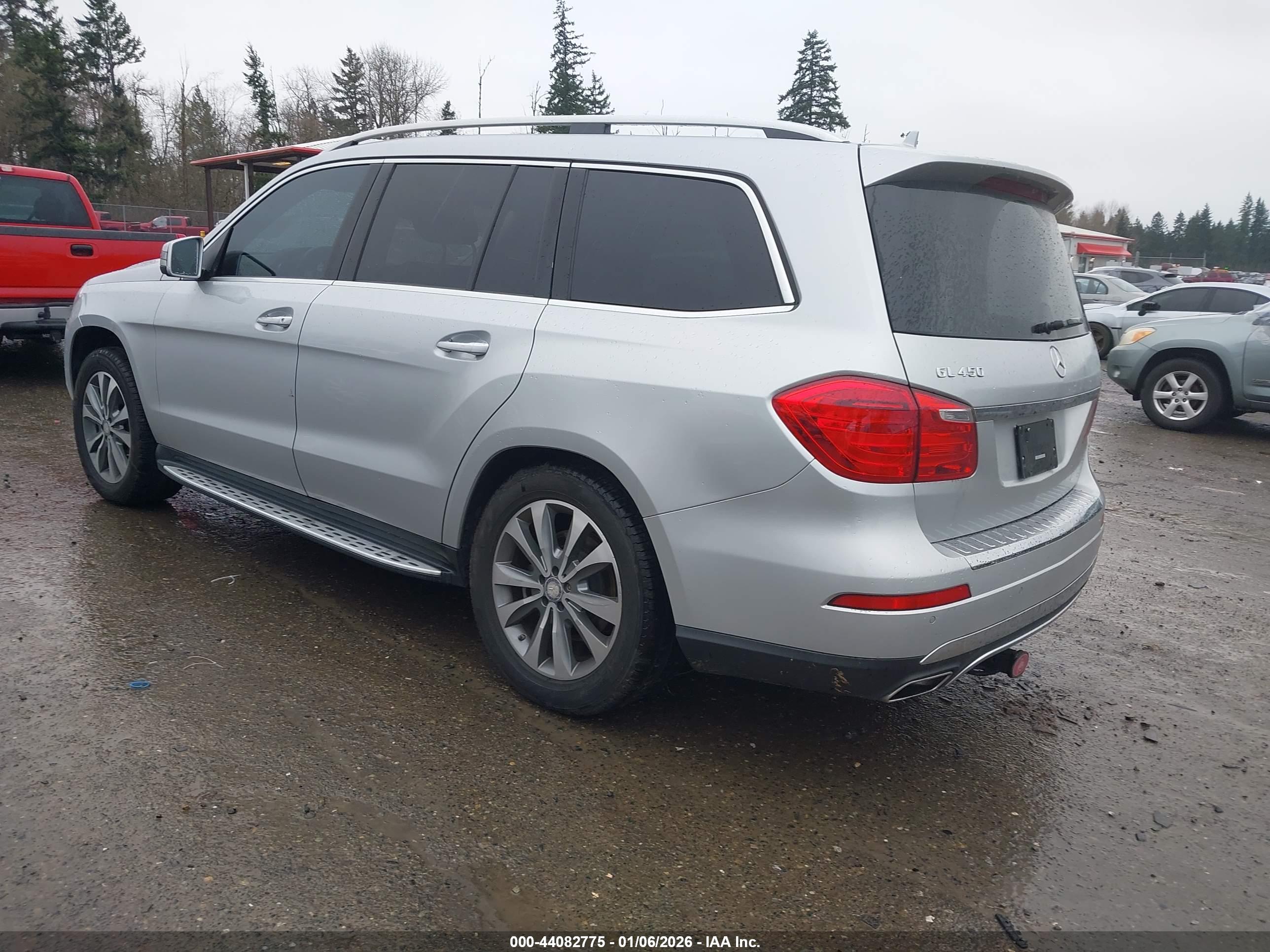 MERCEDES-BENZ GL image 3