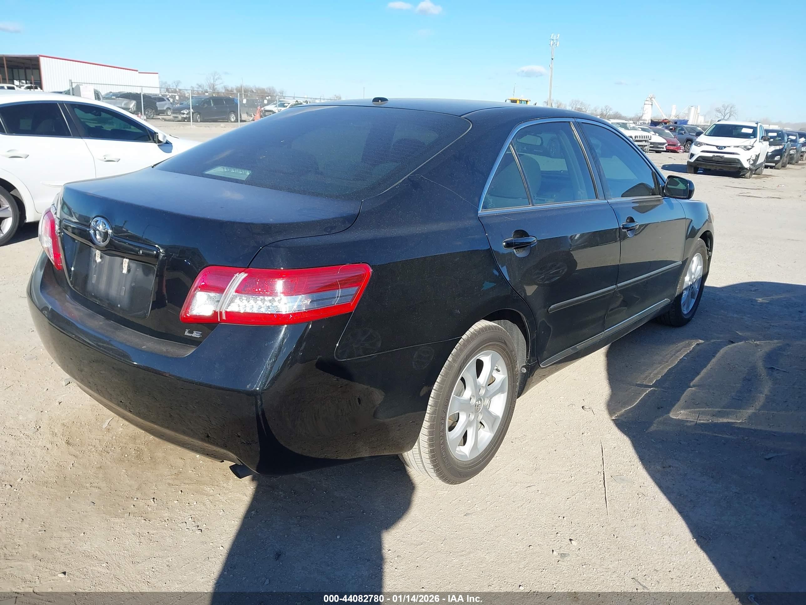 TOYOTA CAMRY image 4