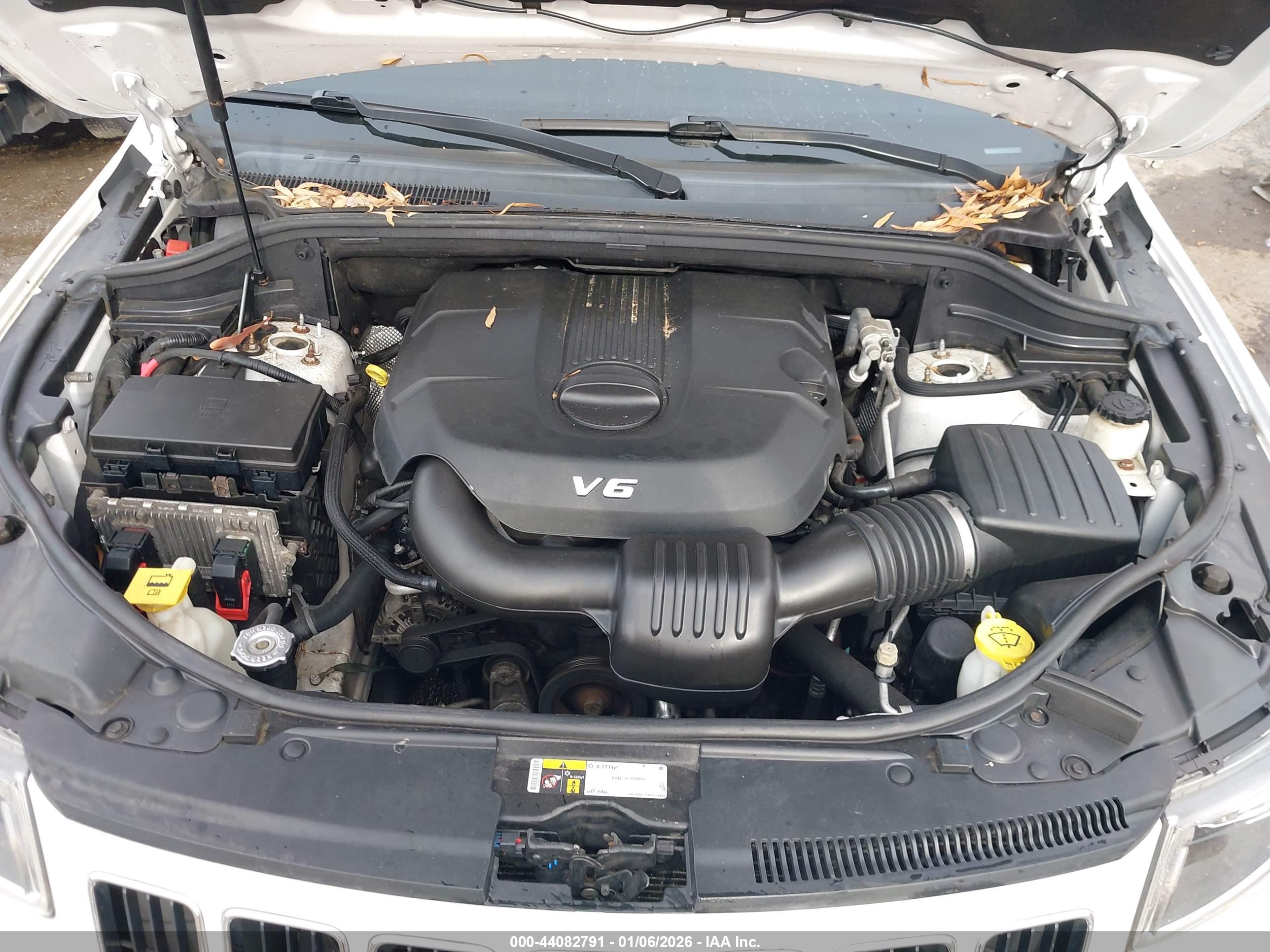 JEEP GRAND image 10