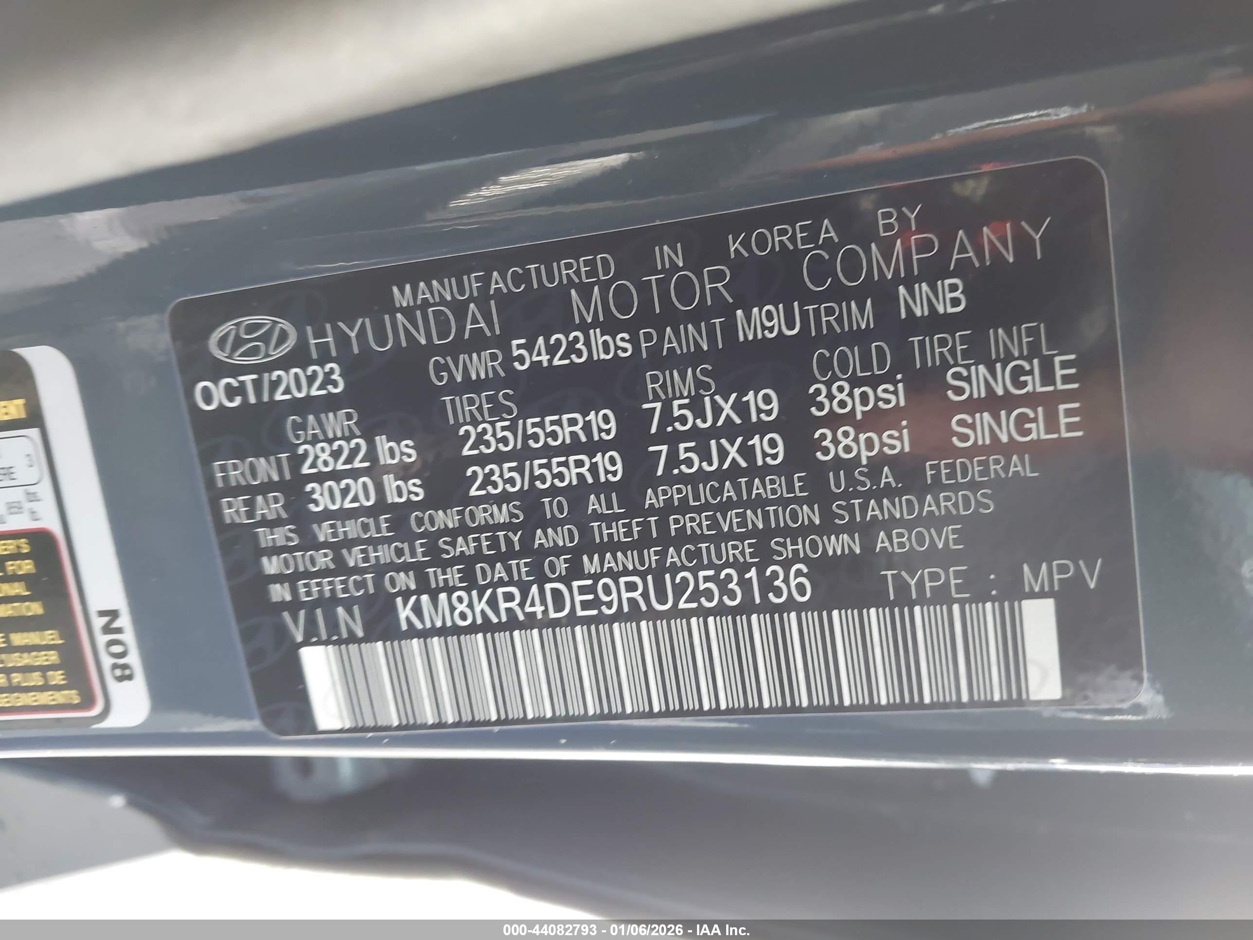 HYUNDAI IONIQ image 9
