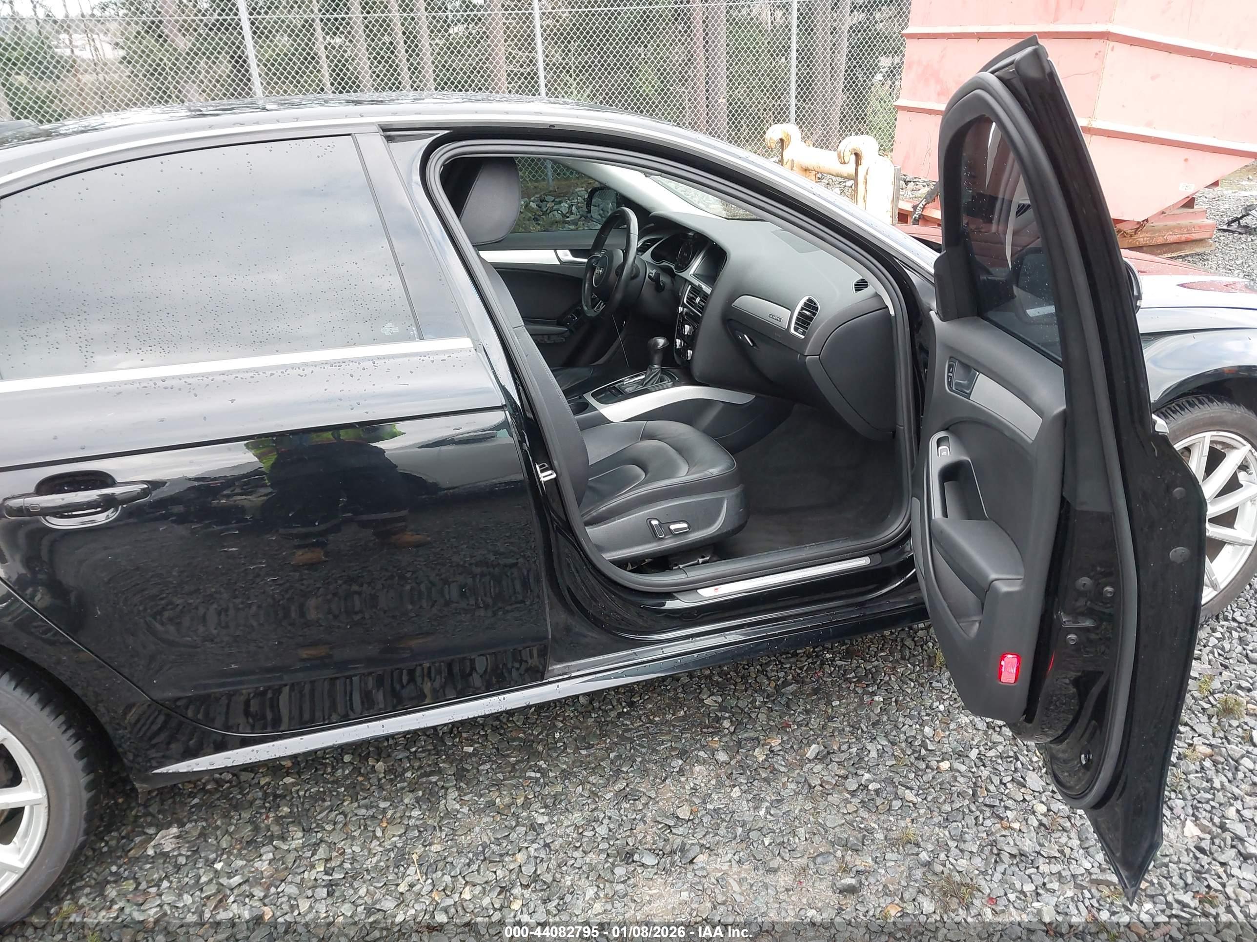 AUDI A4 image 5
