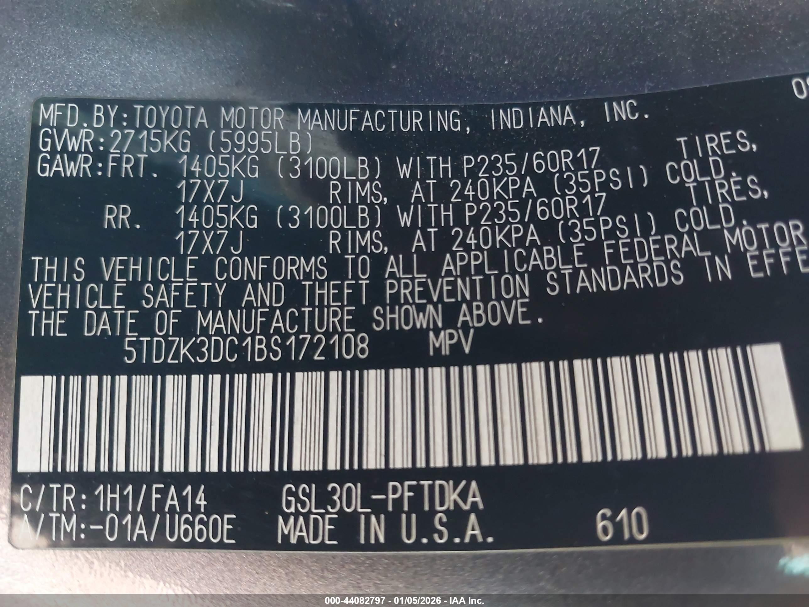 TOYOTA SIENNA image 9