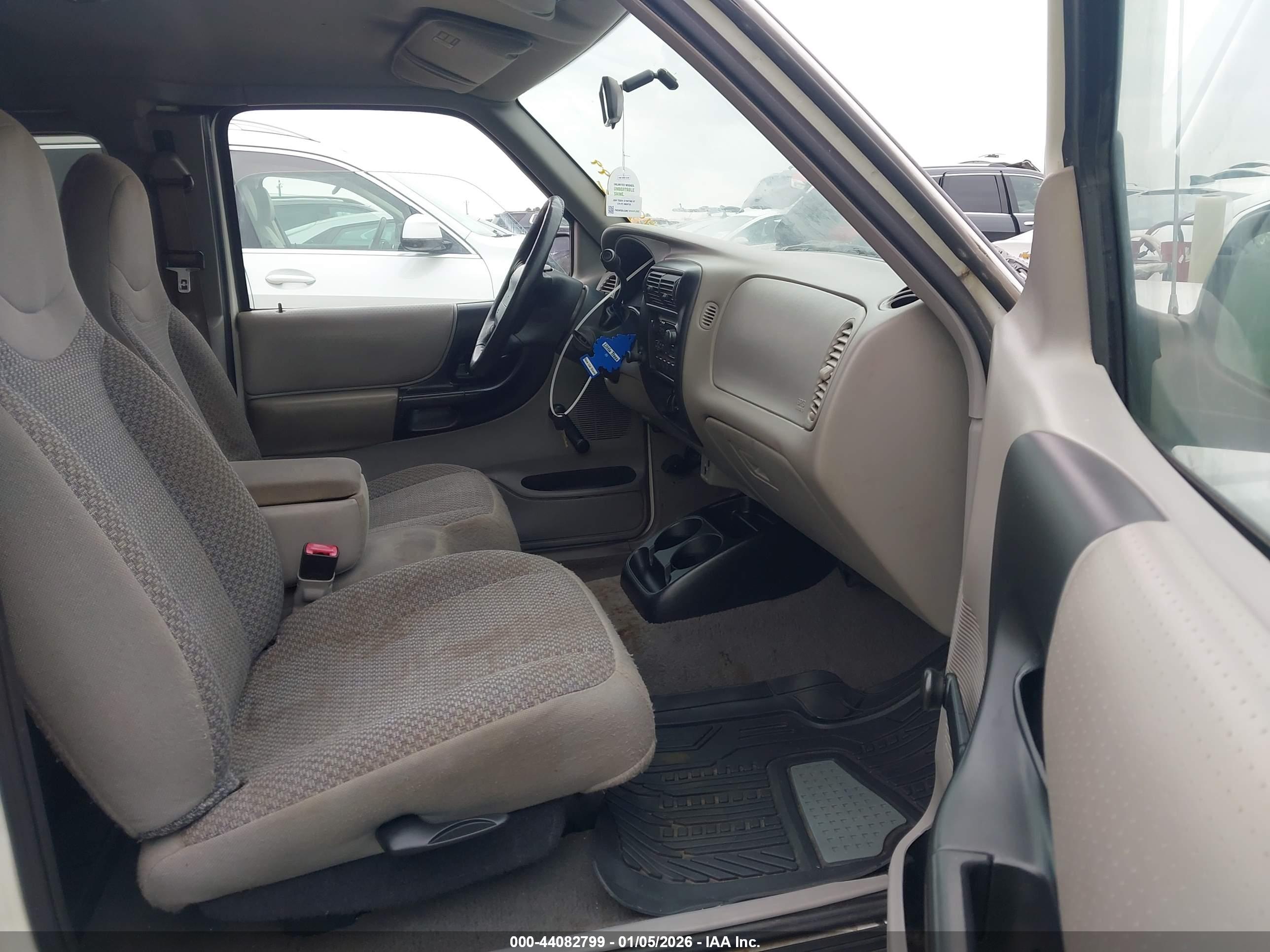 FORD RANGER image 5