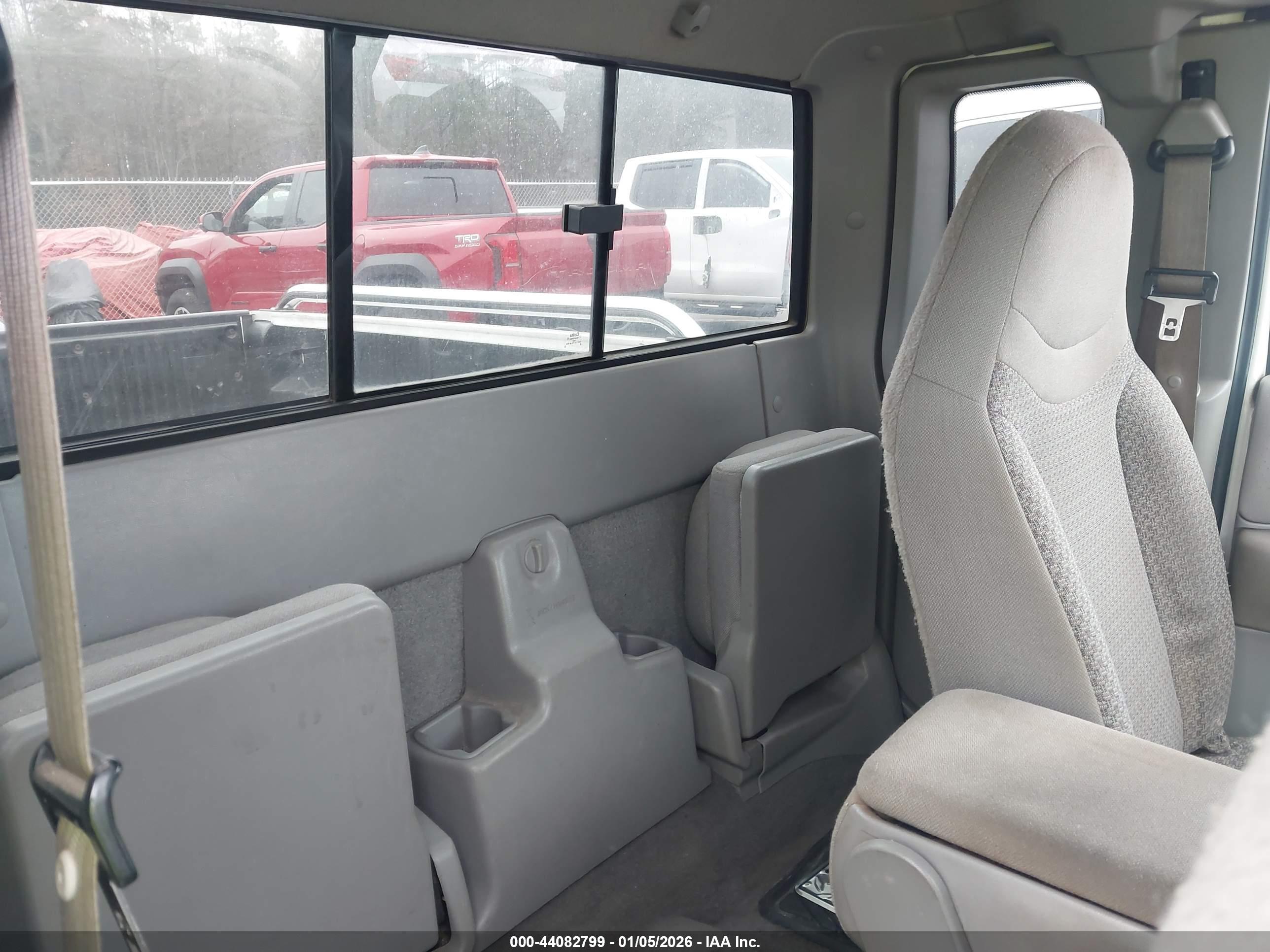 FORD RANGER image 8